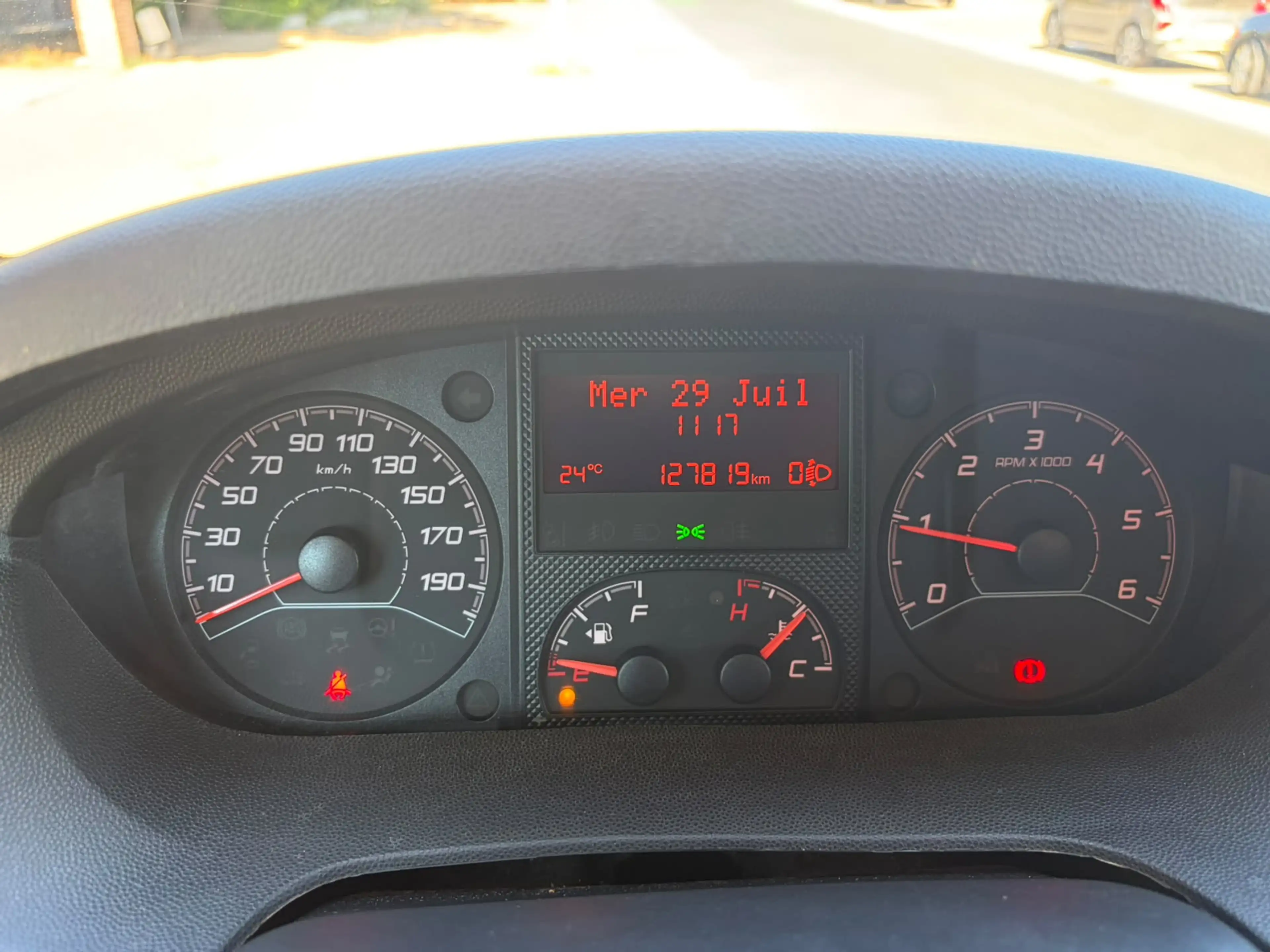 Peugeot Boxer Boxer 2.0 BlueHDi L2H2 Premium S/S — photo 6