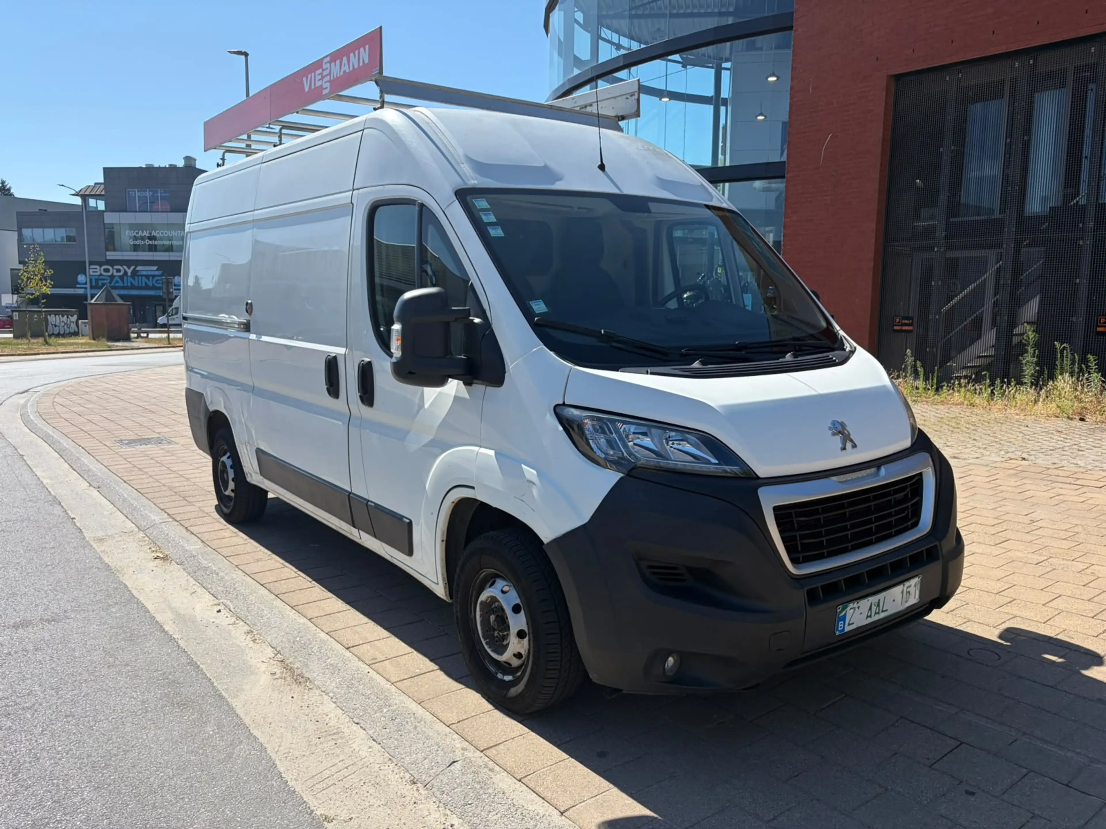 Peugeot Boxer Boxer 2.0 BlueHDi L2H2 Premium S/S — photo 4