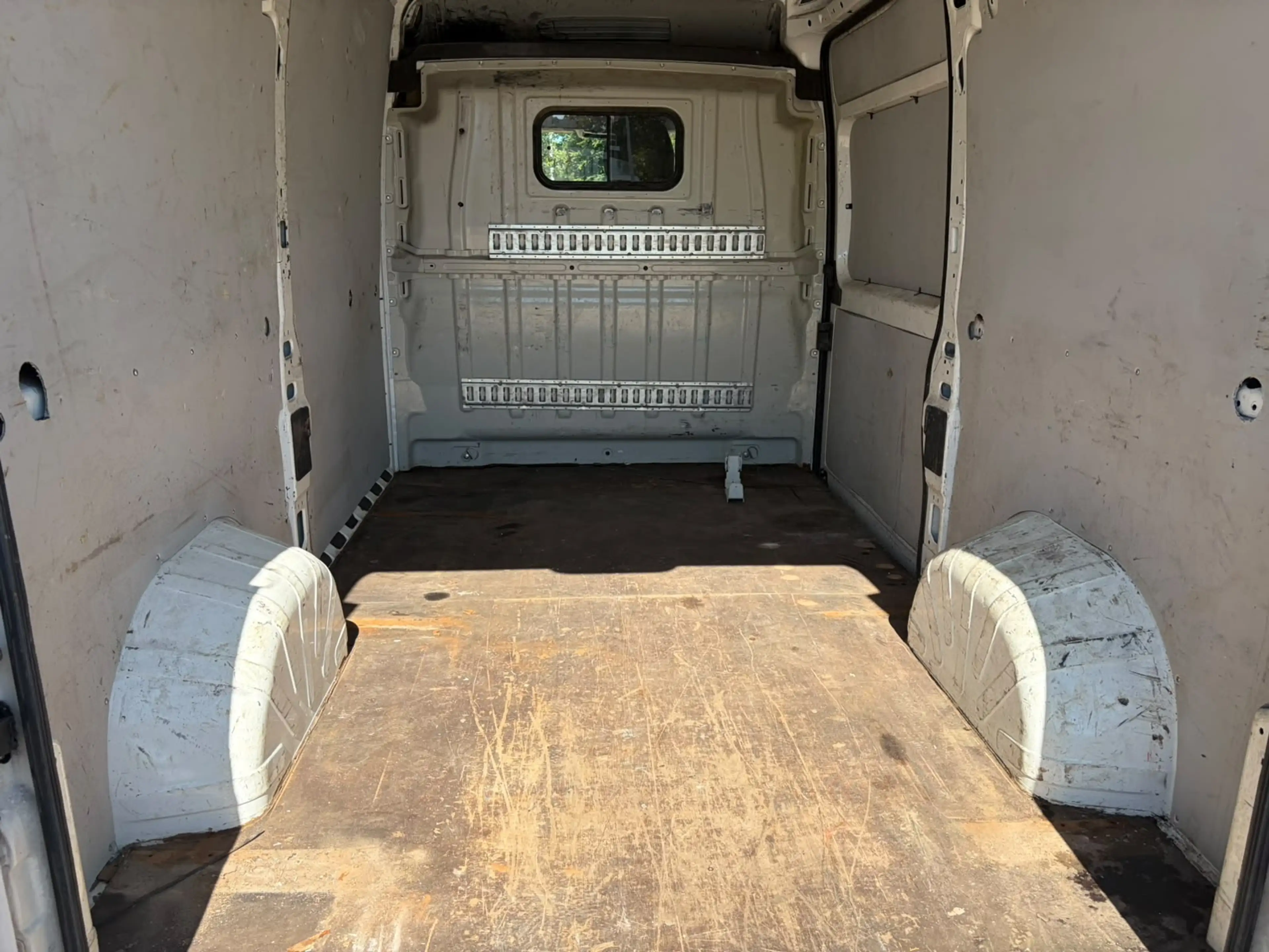 Peugeot Boxer Boxer 2.0 BlueHDi L2H2 Premium S/S — photo 9