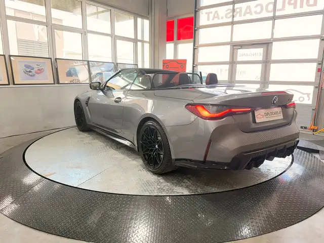 BMW M4 xDrive Competition Ansicht 4