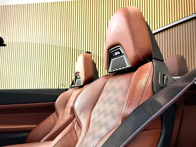 BMW M4 xDrive Competition Ansicht 9