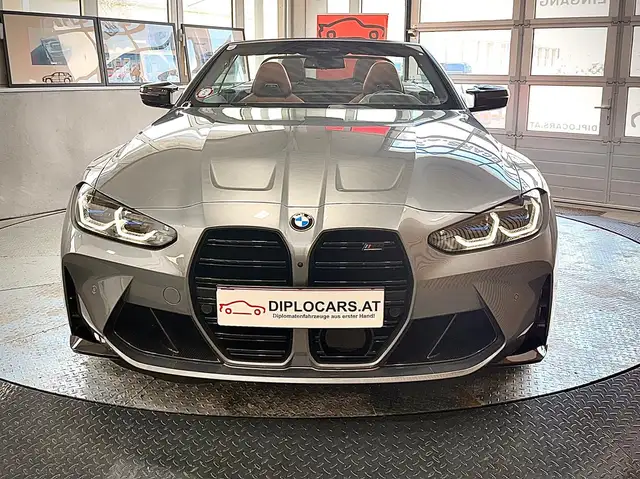 BMW M4 xDrive Competition Ansicht 2