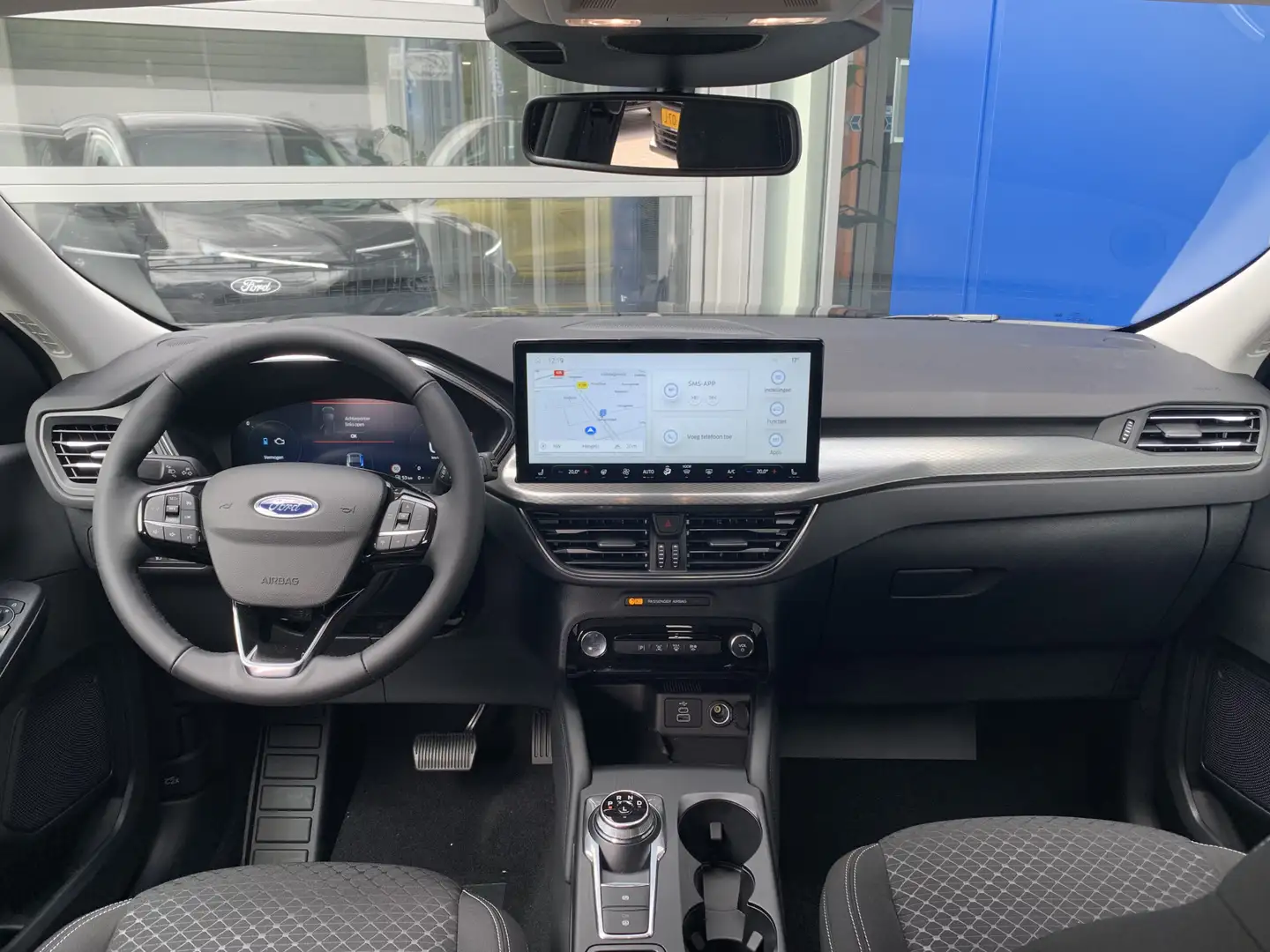 Ford Kuga 2.5 PHEV Titanium | Winter Pack | Trekhaak 2.100 K Grijs - 2