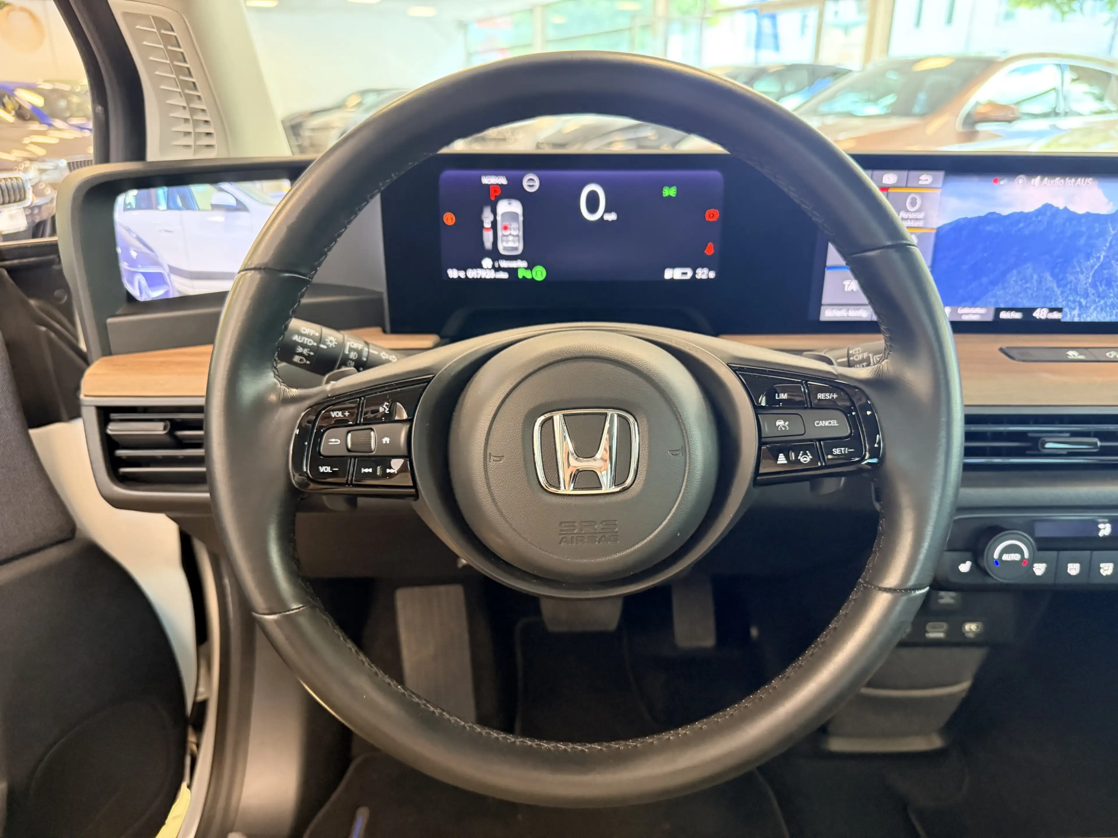 Honda e Pano*ACC*beifahrer Display*CAM*SHZ*ST-Heiz*LED — photo 15