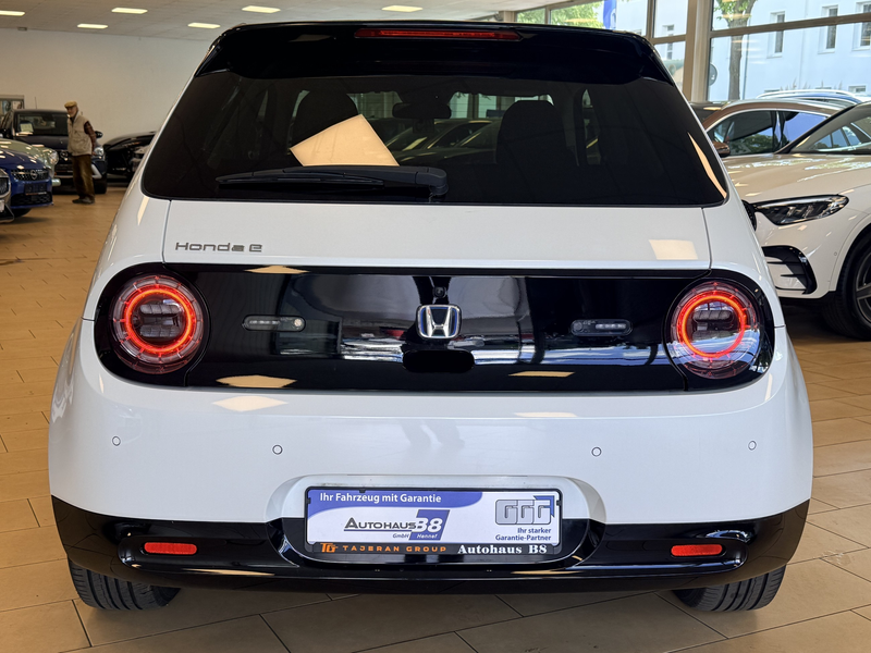 Honda e Pano*ACC*beifahrer Display*CAM*SHZ*ST-Heiz*LED — photo 5