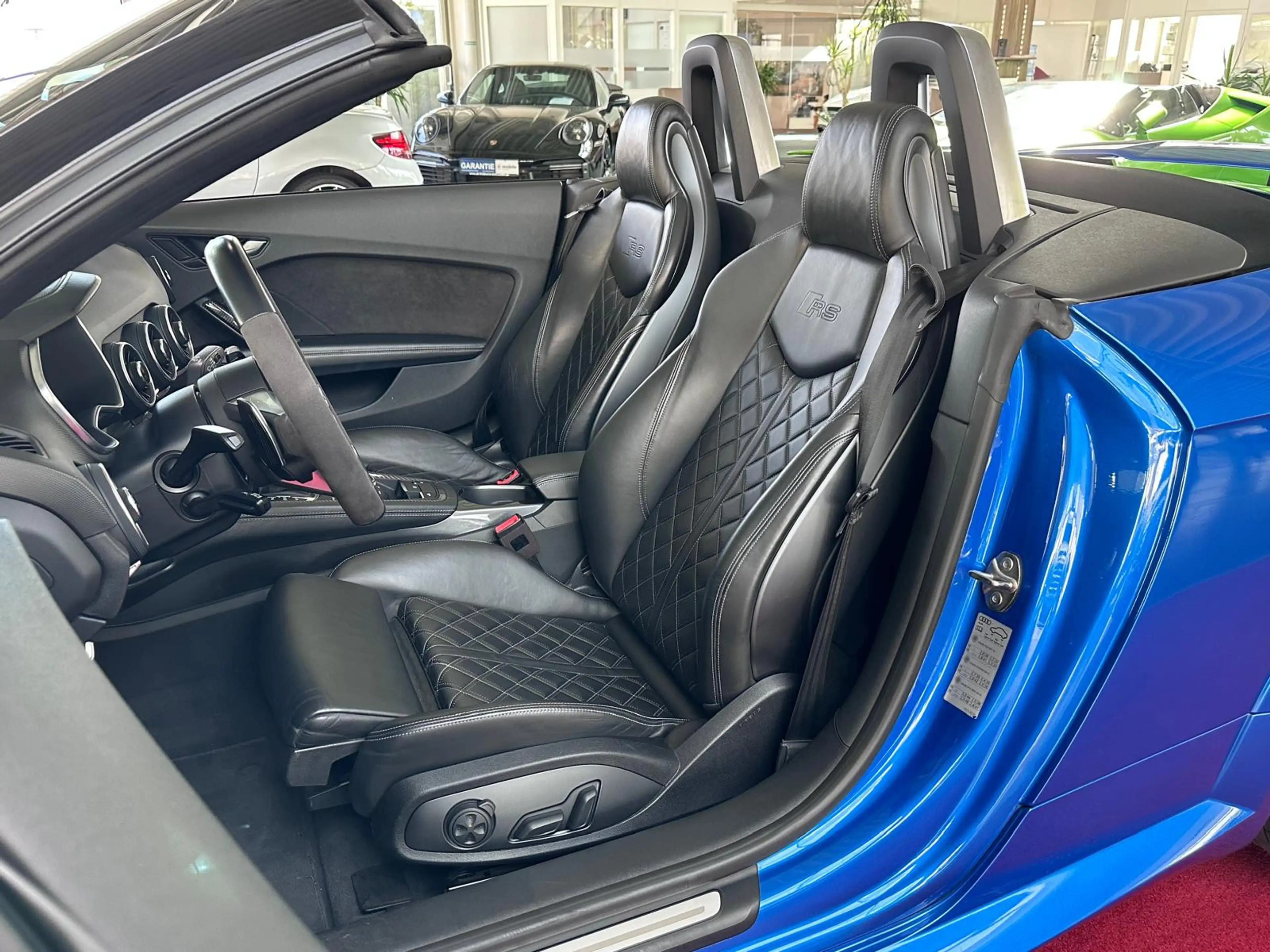 Audi TT RS Roadster 2.5 TFSI quattro  MATRIX LED — photo 13