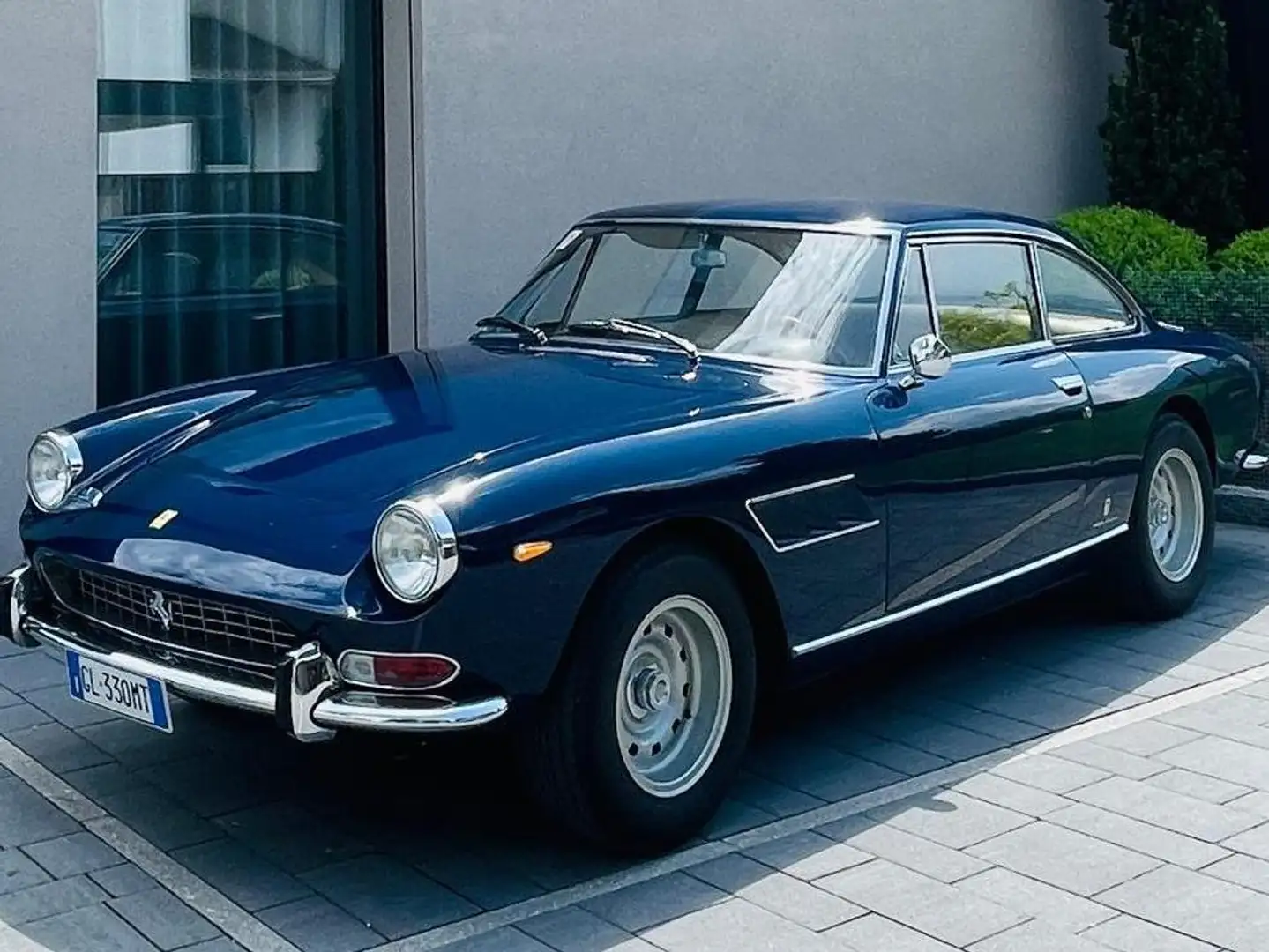 Ferrari 330 Modrá - 1