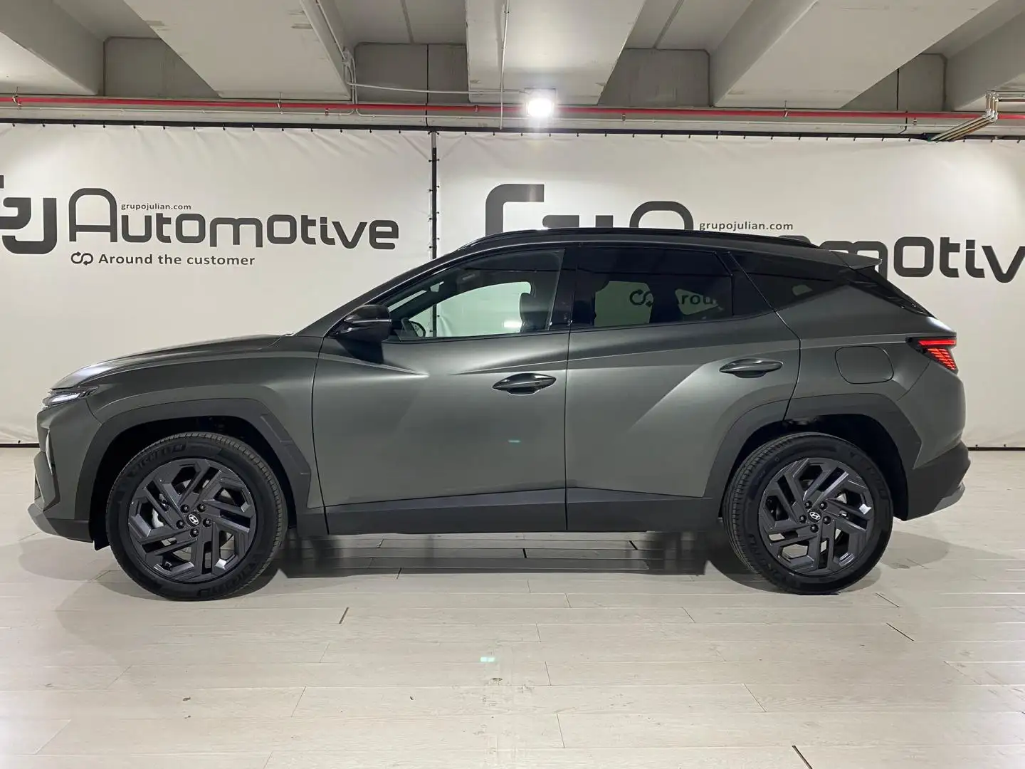 Hyundai TUCSON 1.6 T 20 Aniversario Grün - 2