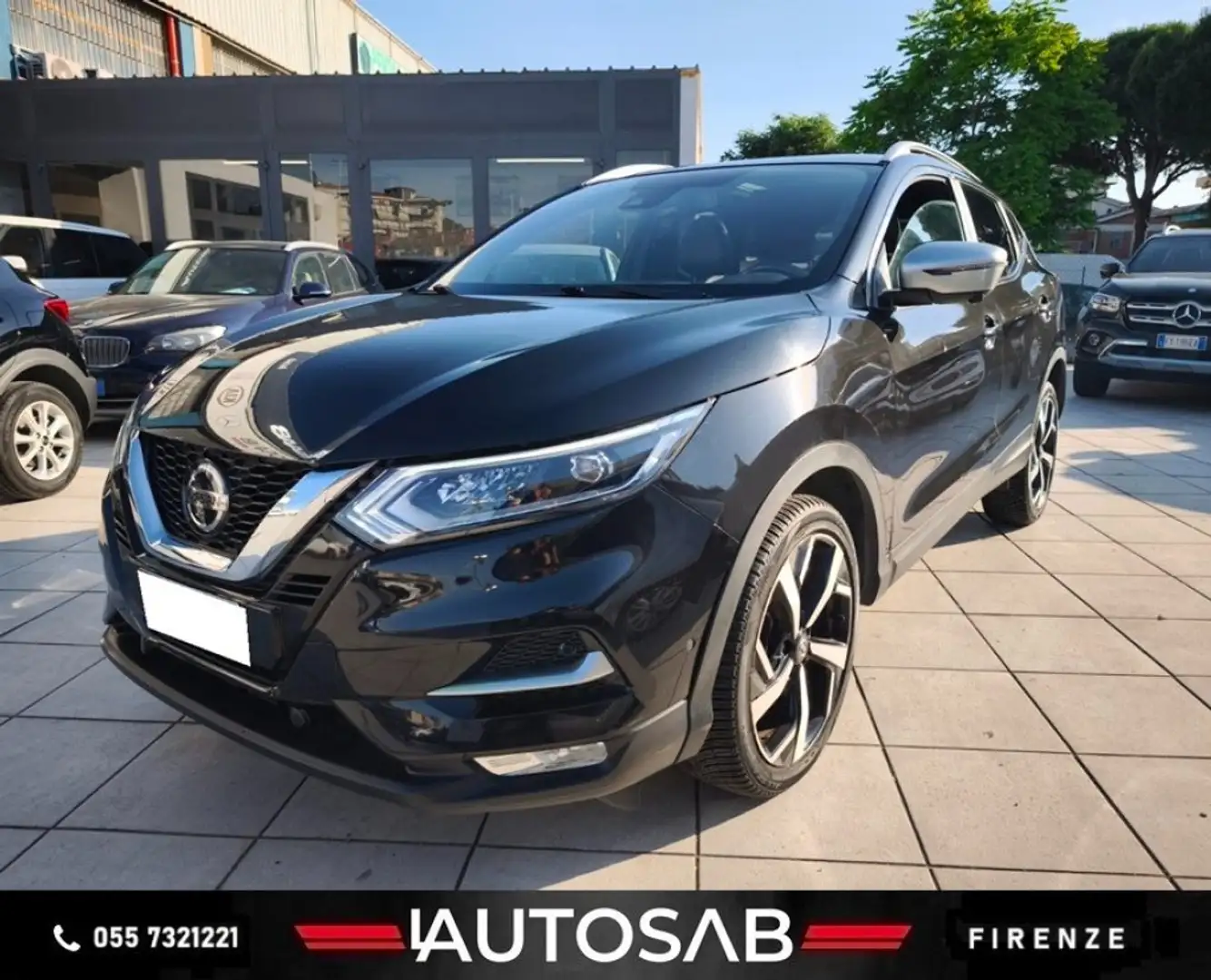 Nissan Qashqai 1.6 dCi Aut. X-Tronic Black Ed. Tetto Unico Propr. Nero - 1