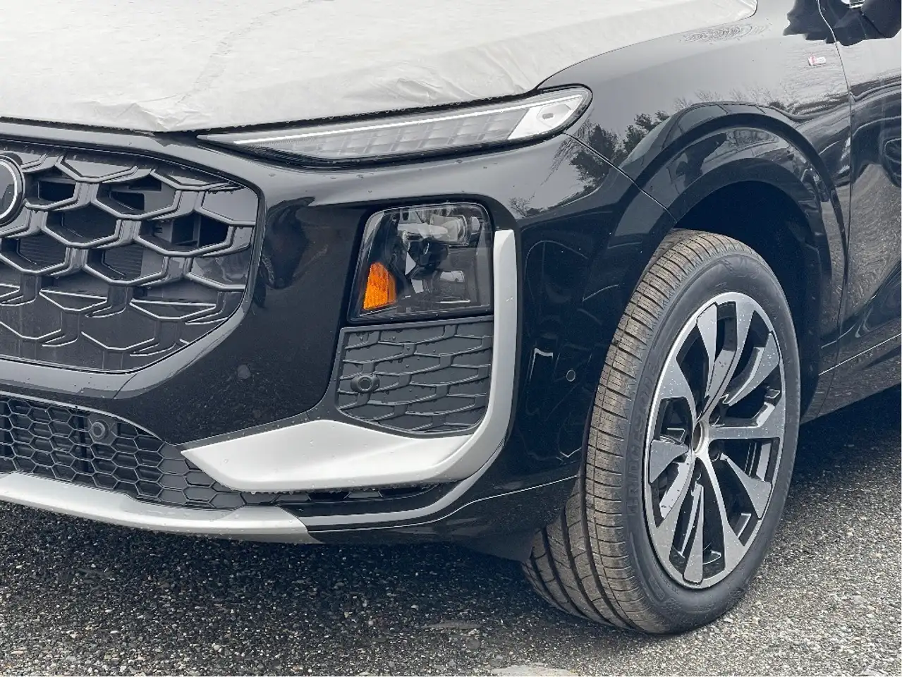 Audi Q3 снимка Audi Q3
