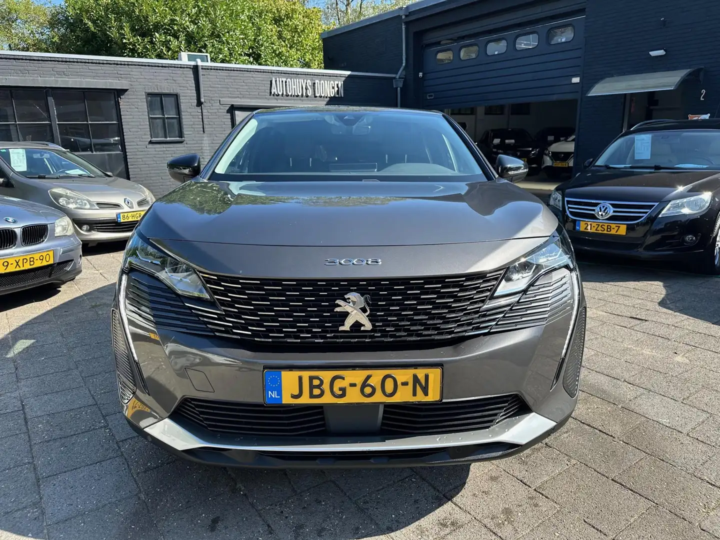 Peugeot 3008 1.6 HYbrid 225 Allure! Aut! 360 Camera! Navi! Gris - 2
