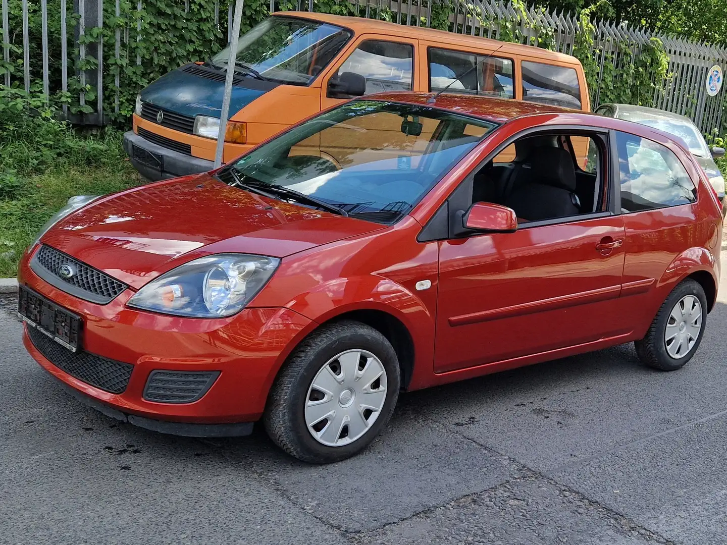 Ford Fiesta AUTOMATIC GETRIEBE-IDEAL FÜR ANFÄNGER Rouge - 1