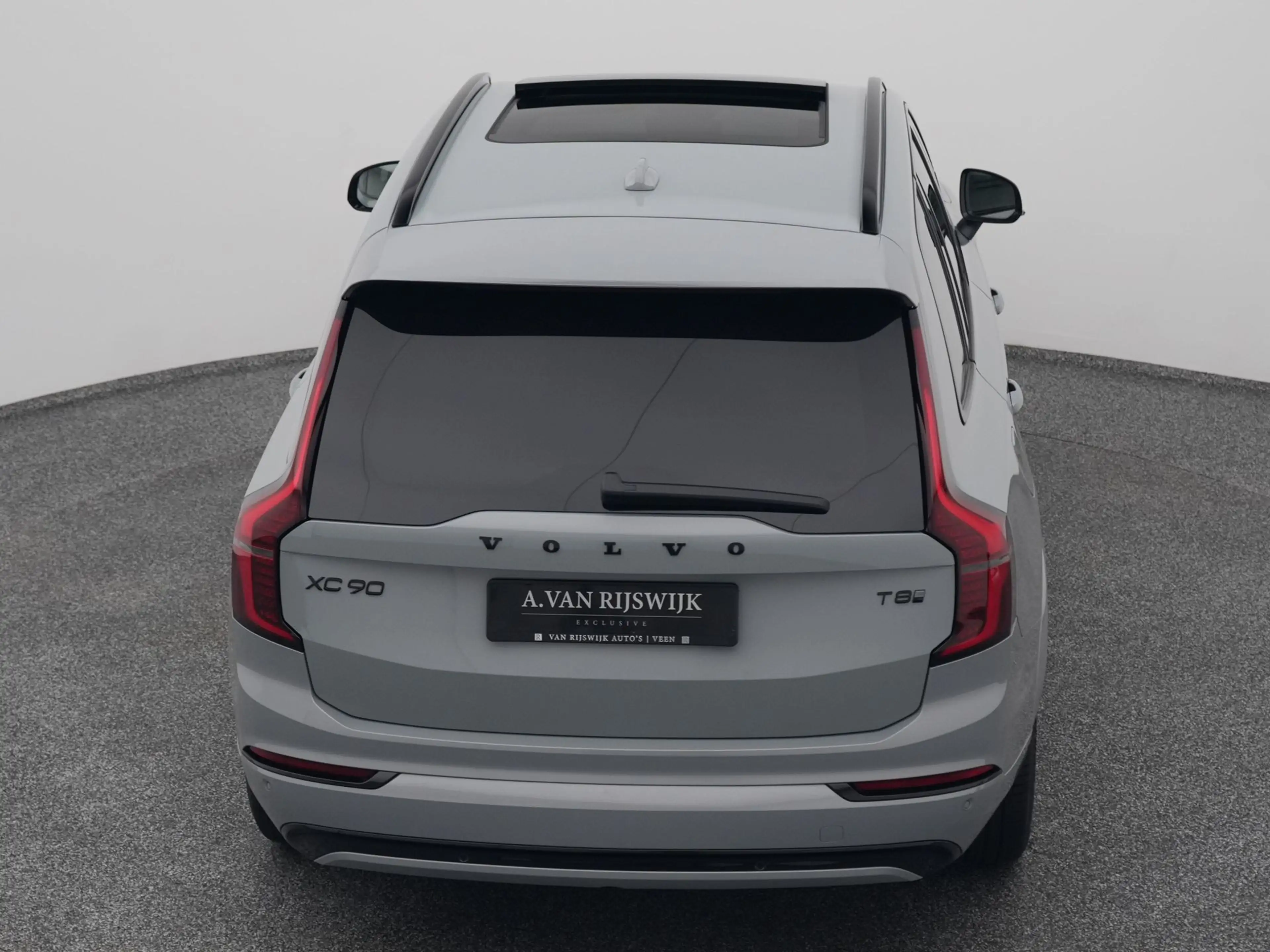 Volvo XC90 2.0 T8 Plug-in hybrid AWD Ultra Black Edition 7-Pe — photo 28