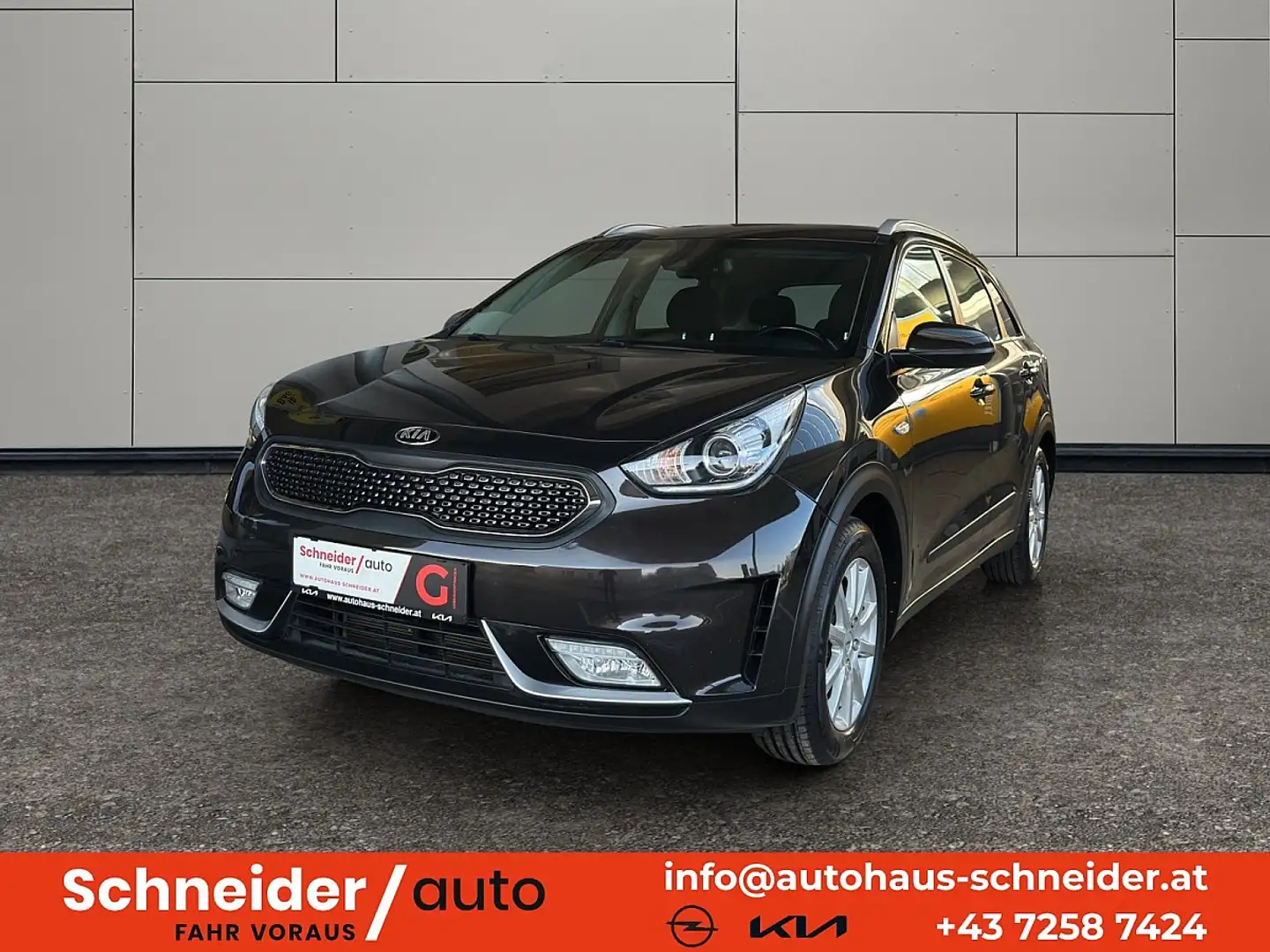Kia Niro 1,6 GDI Hybrid Silber DCT Braun - 1