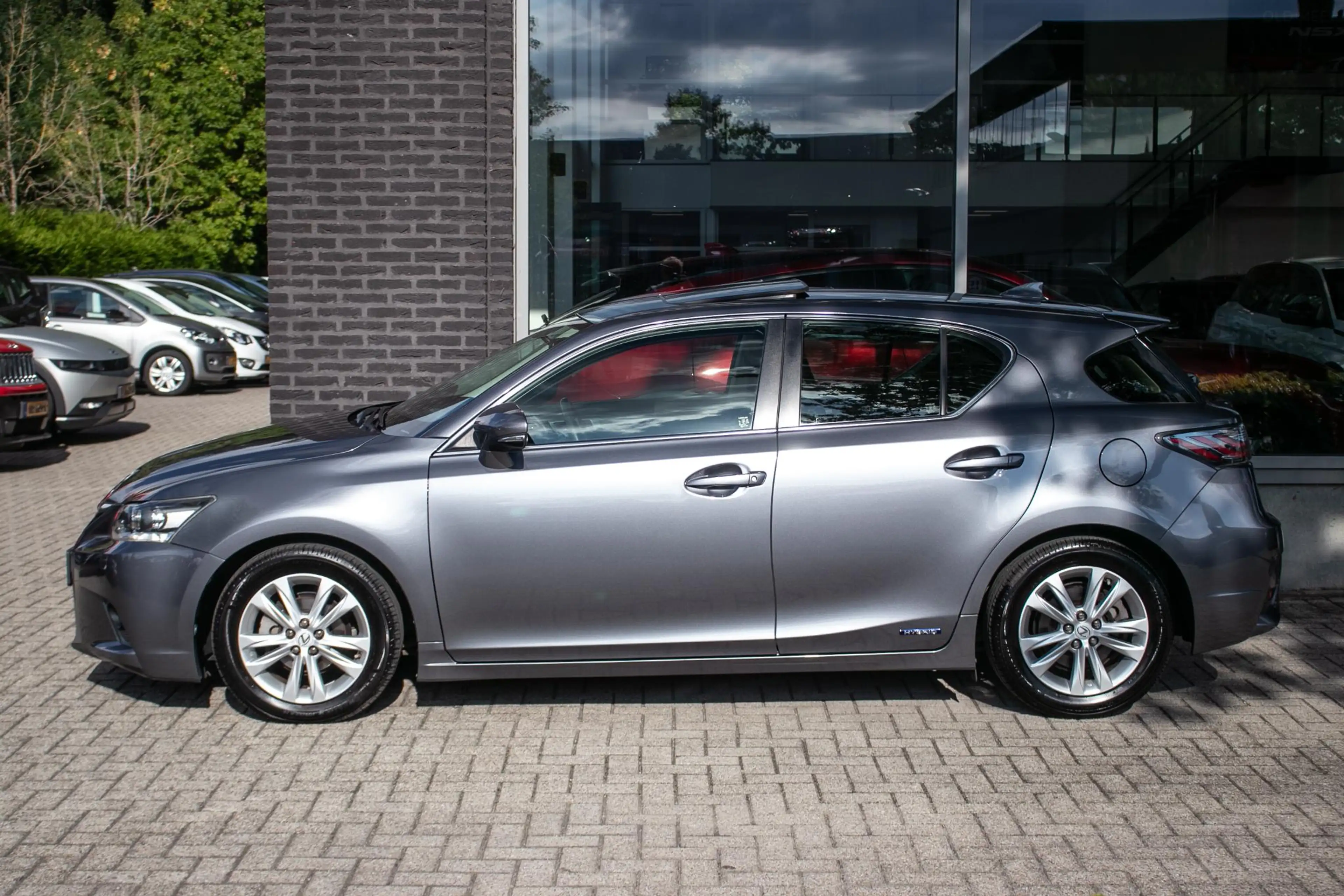 Lexus CT 200h Business Line — photo 11