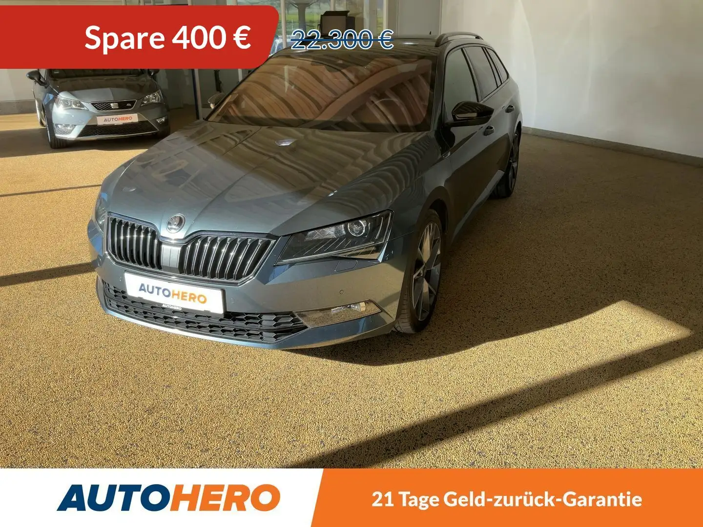 Skoda Superb 2.0 TSI SportLine Aut.*XENON*NAVI*CAM*PDC*AHK*SHZ* Grau - 1