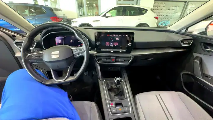 SEAT León 2.0 TDI S&S Style Go 2021, foto 15