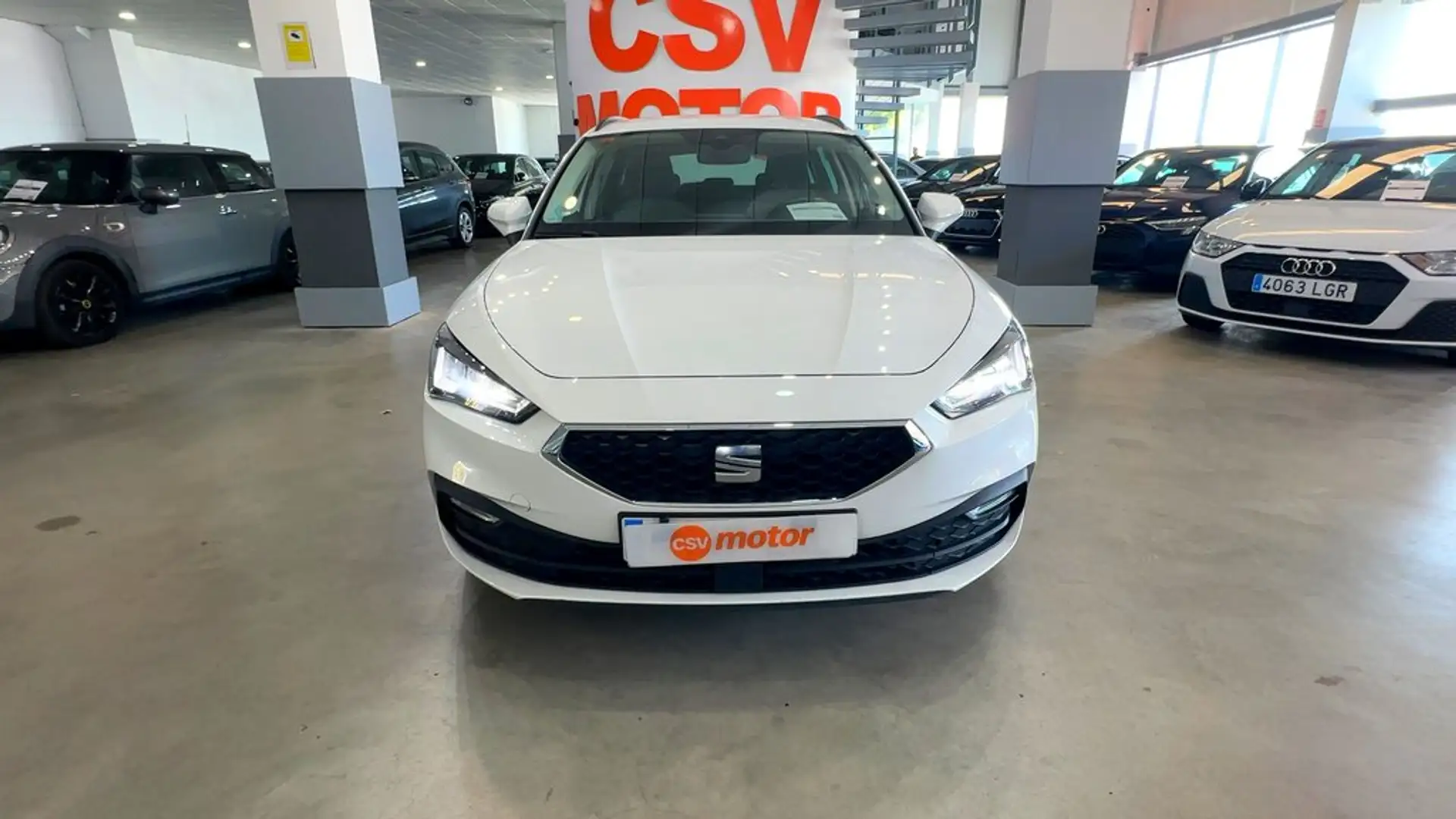 SEAT Leon SP 2.0 TDI 85kW Style Go - 2