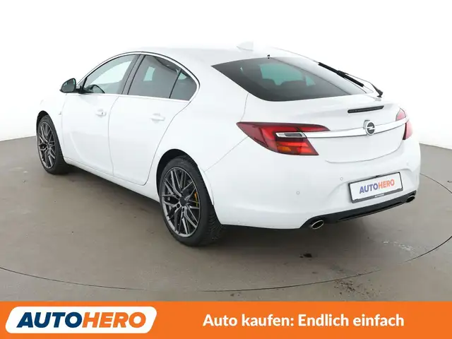 Opel Insignia view 4