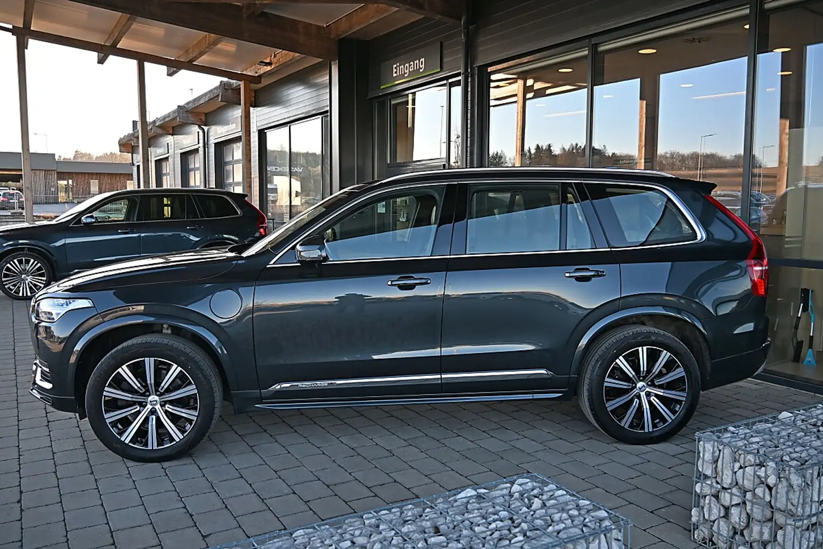 Volvo XC90 T8 AWD Recharge PHEV Inscription Geartronic ACC... Grau - 2