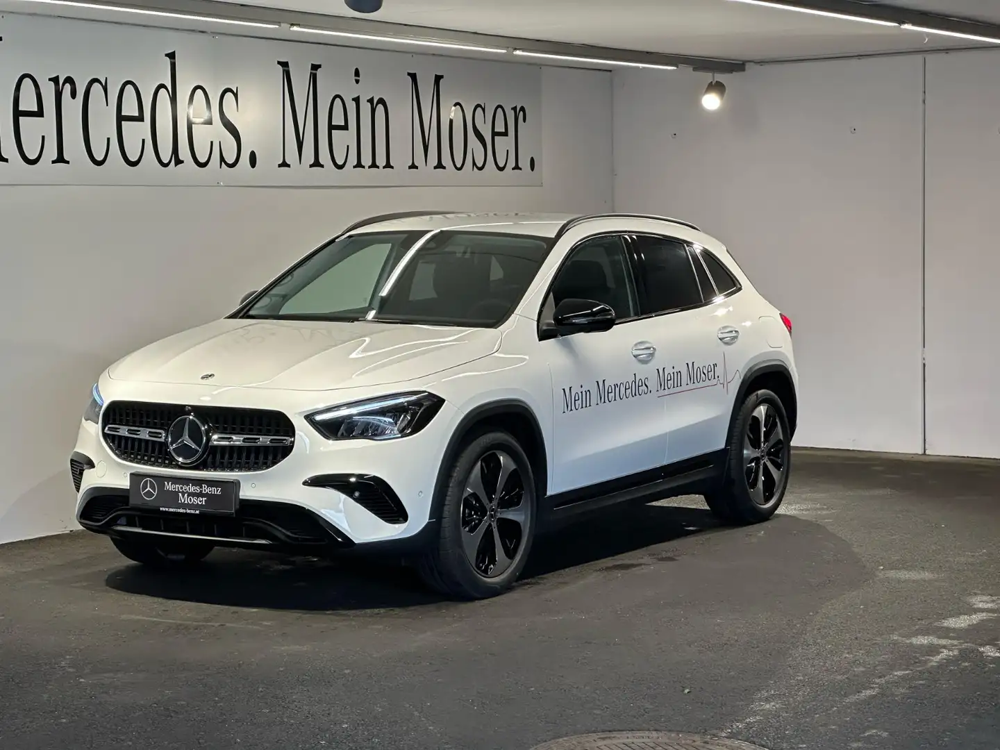 Mercedes-Benz GLA 200 d 4MATIC Österreich-Edition Progressive Weiß - 2