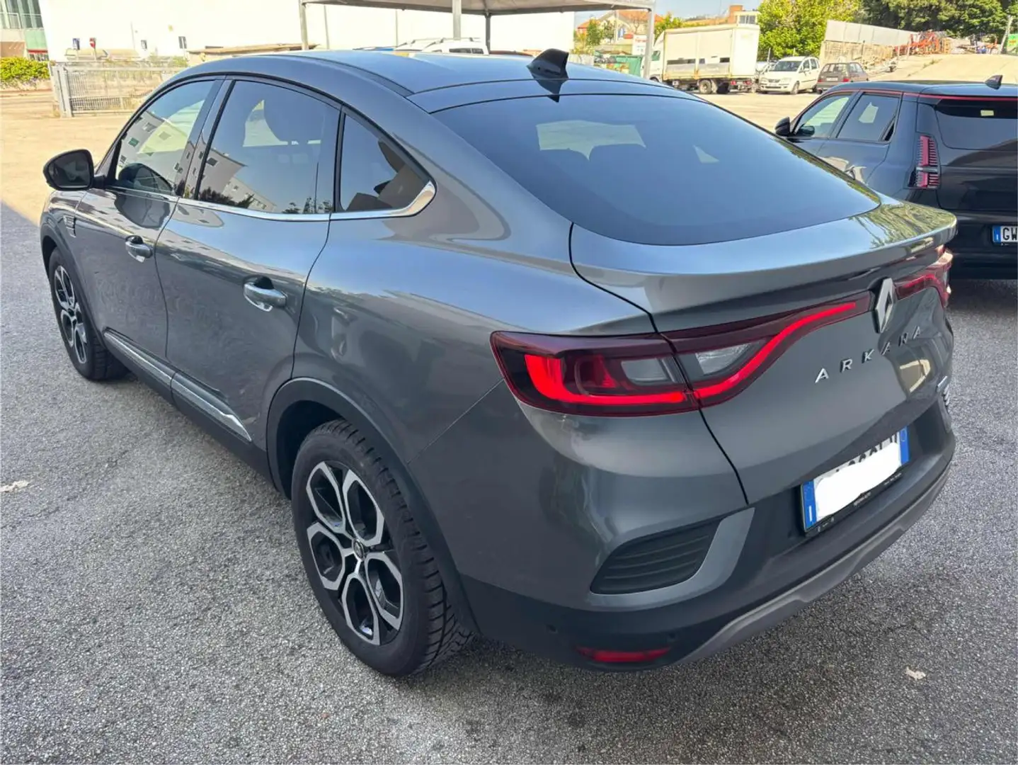 Renault Arkana Arkana Hybrid E-Tech 145 CV Intens Grigio - 2