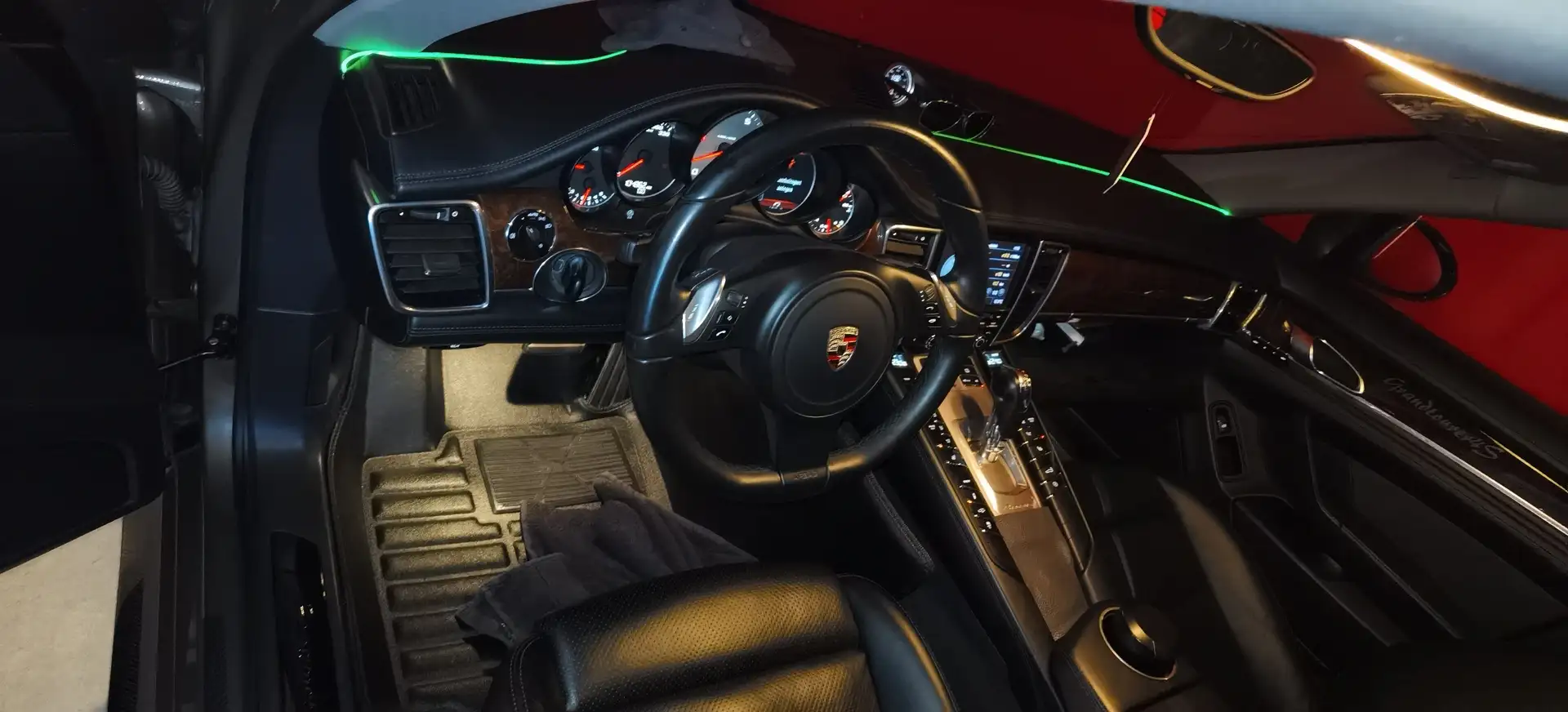 Porsche Panamera Panamera GTS PDK Sport chrono Bronze - 2