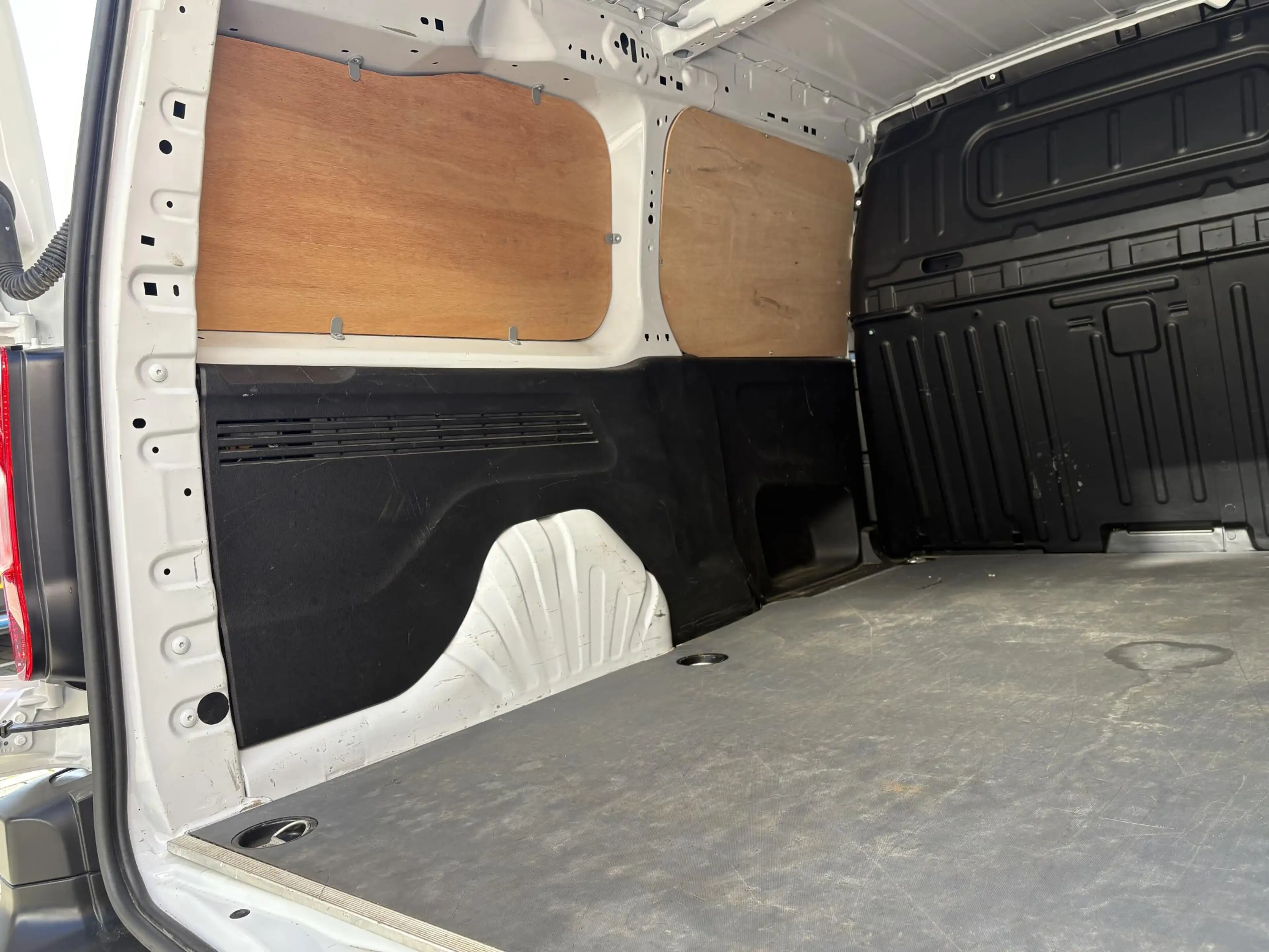 Toyota Proace City 1.5 D-4D COOL L2 ALL-SEASON 3-PERS AIRCO CRUISE BE — photo 9