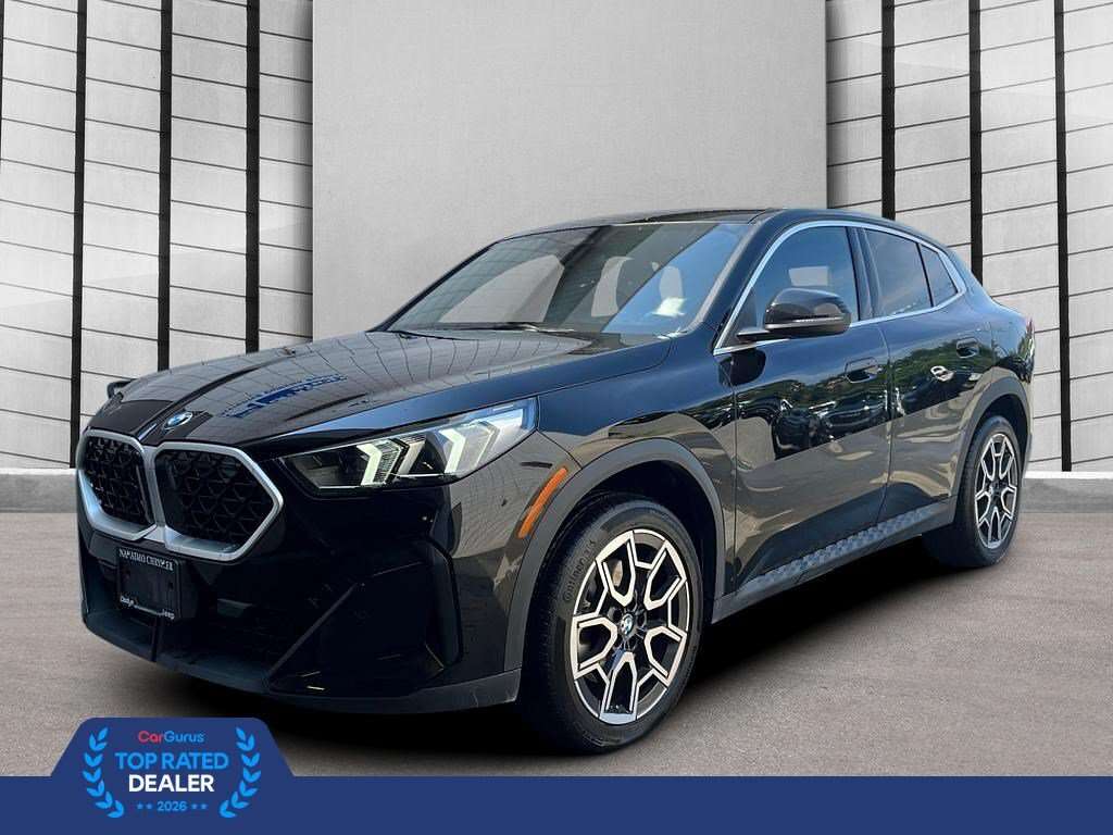 2025 BMW X2 xDrive28i | Leatherette Seats | No Accidents!