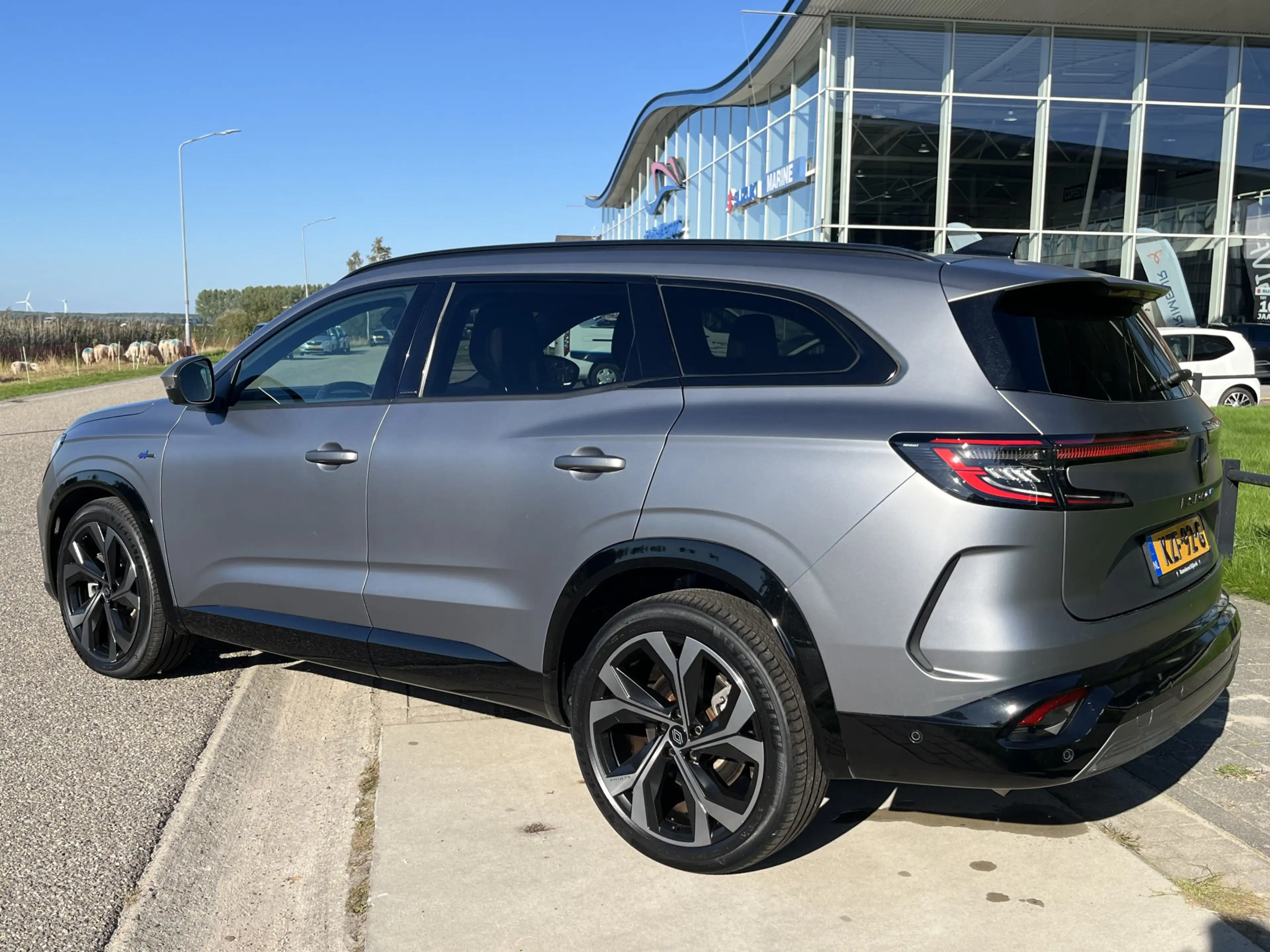 Renault Espace E-Tech full hybrid 200 PK iconic esprit Alpine 7-P — photo 6
