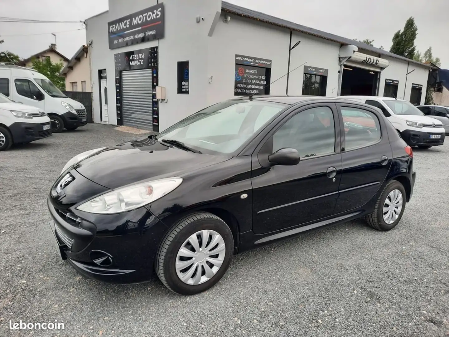 Peugeot 206 + X-Line Clim 33990KMS CERTIFIER TRES BON ETAT KIT Noir - 1