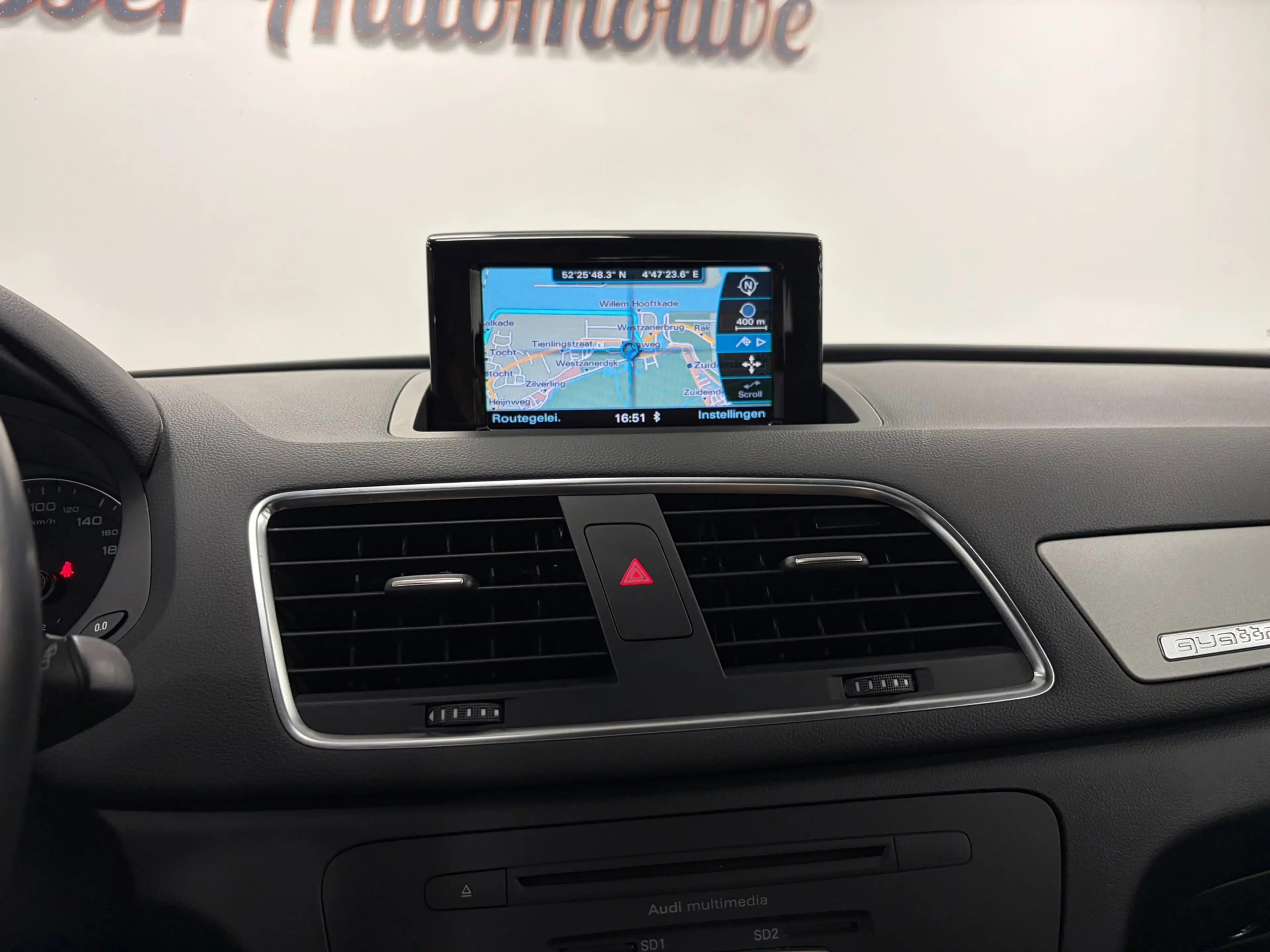 Audi Q3 2.0 TFSI quattro Pro Line*NAP*Cruise-Control*Navi* — photo 24