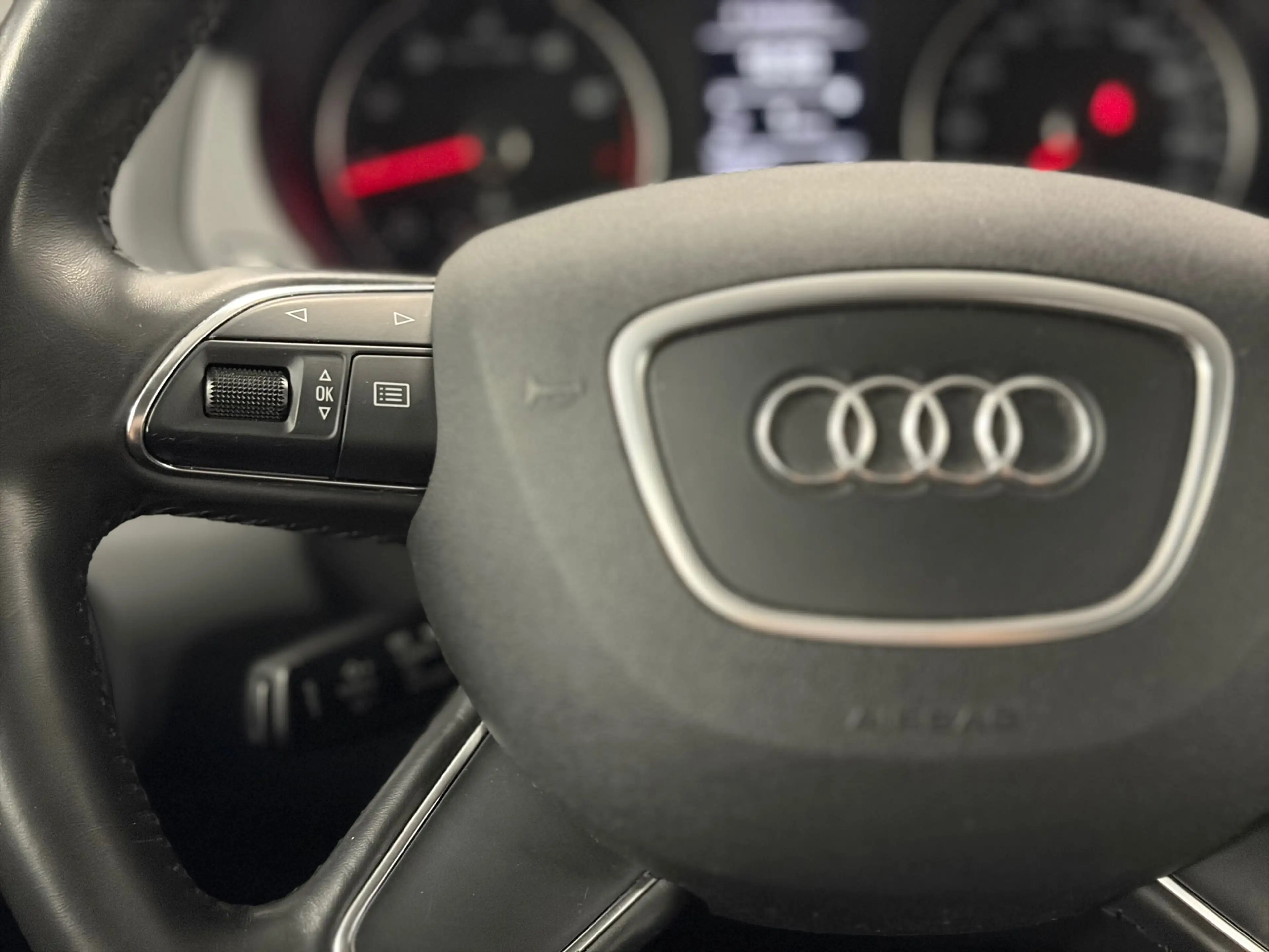 Audi Q3 2.0 TFSI quattro Pro Line*NAP*Cruise-Control*Navi* — photo 15