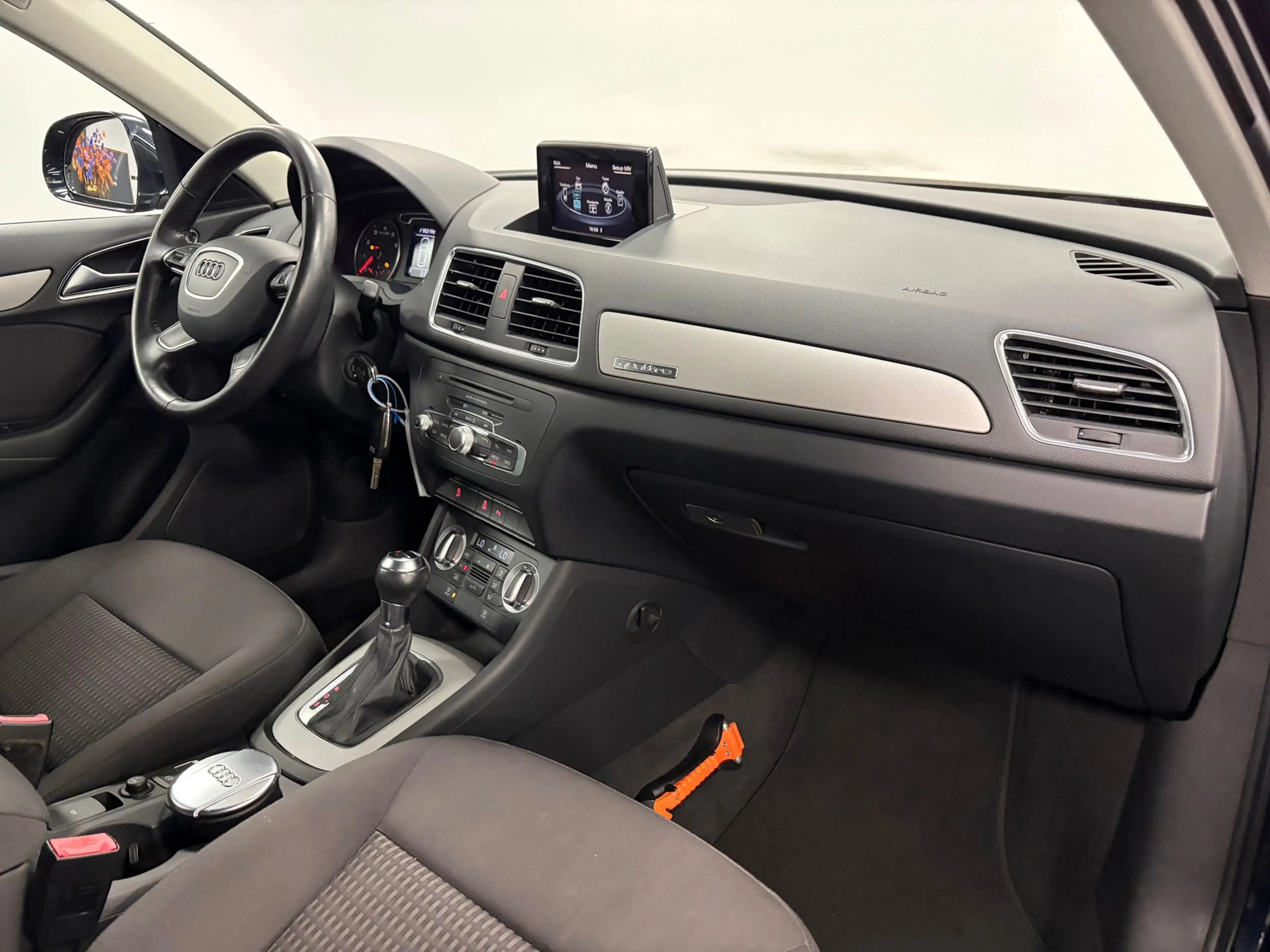 Audi Q3 2.0 TFSI quattro Pro Line*NAP*Cruise-Control*Navi* — photo 29