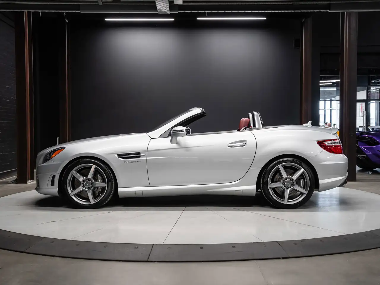 Mercedes-Benz SLK снимка Mercedes-Benz SLK
