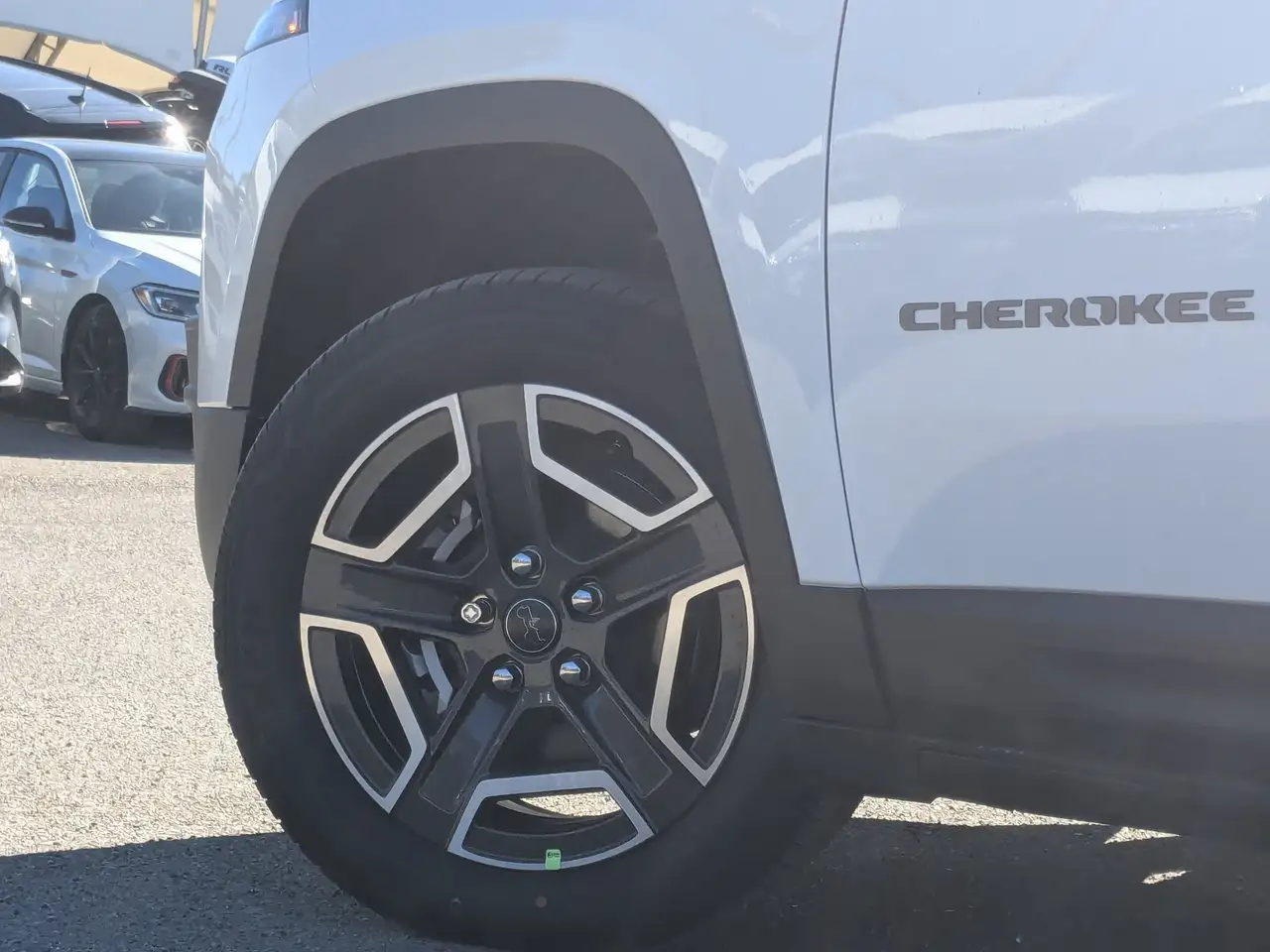 Jeep Cherokee снимка Jeep Cherokee