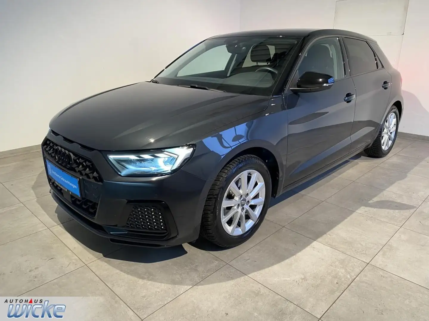 Audi A1 Sportback 30 TFSI advanced NAVI KLIMA LED TELEF Grau - 2