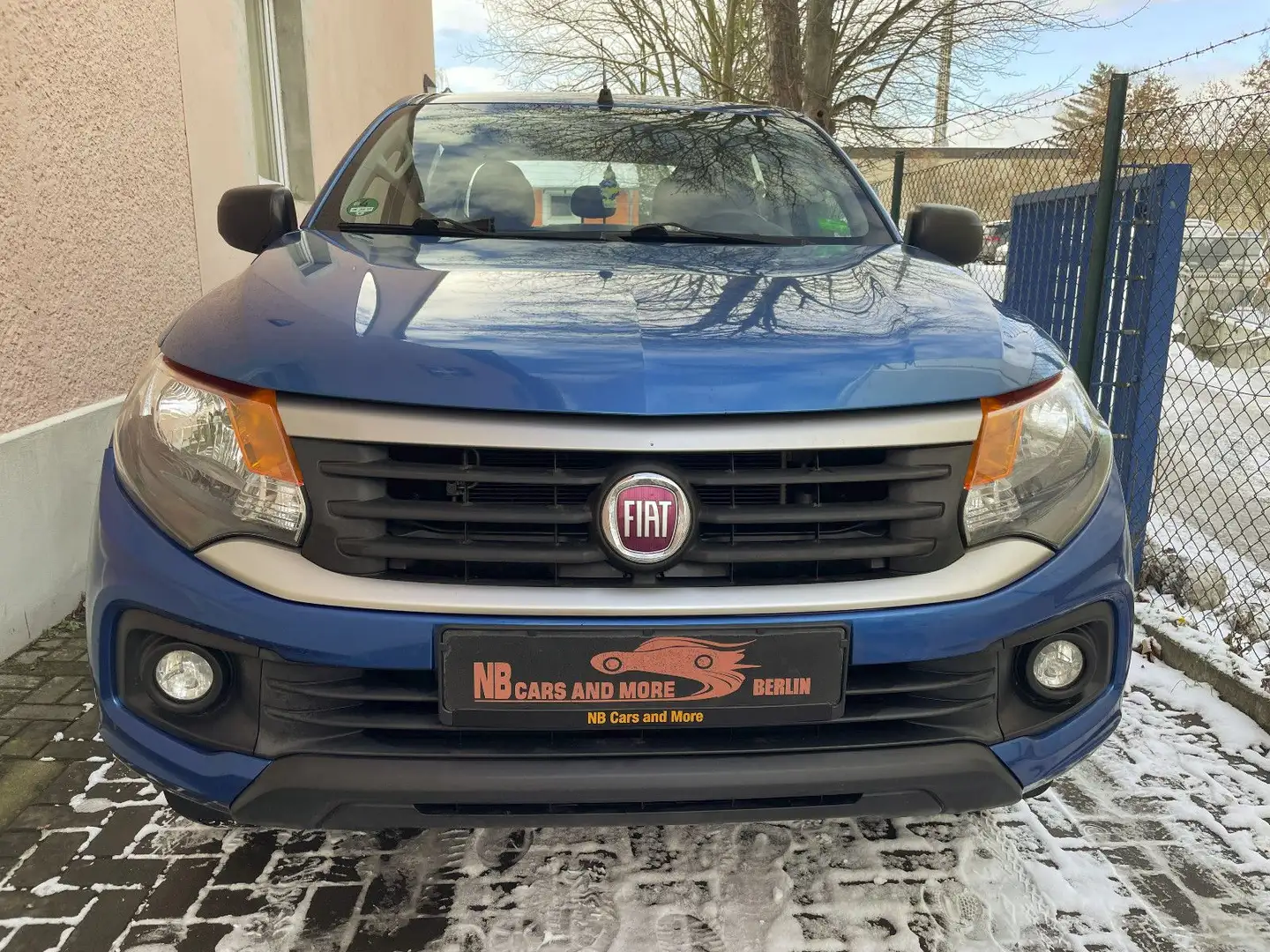 Fiat Fullback Double Cab SX Plus 4x2 Blau - 2
