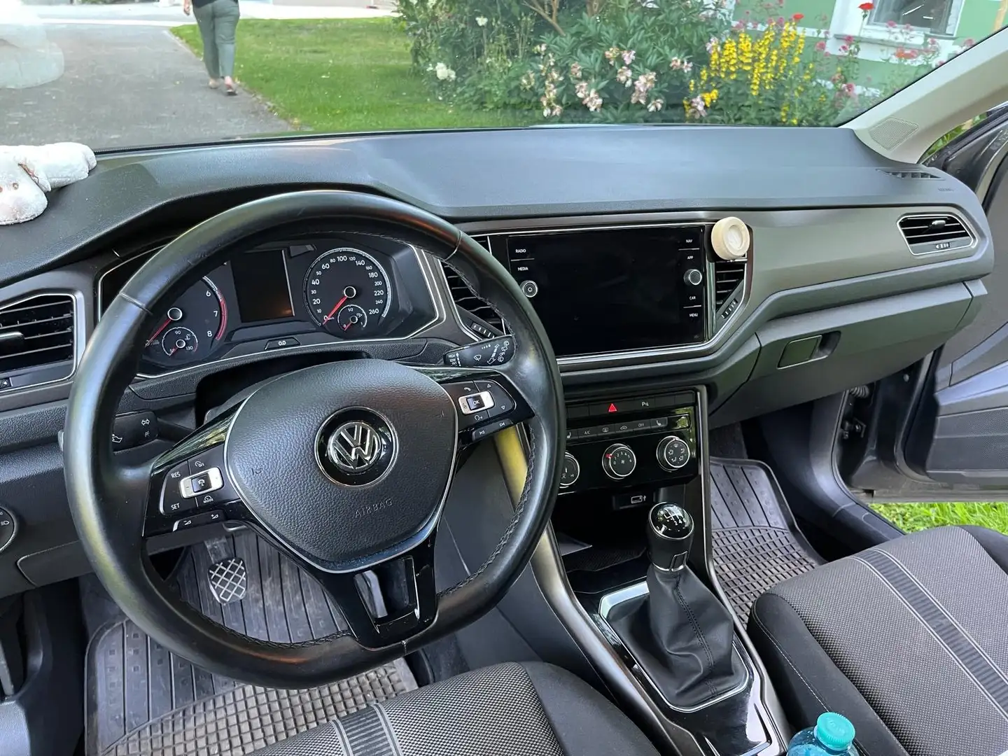 Volkswagen T-Roc T-Roc 1,0 TSI Design Design Silber - 1