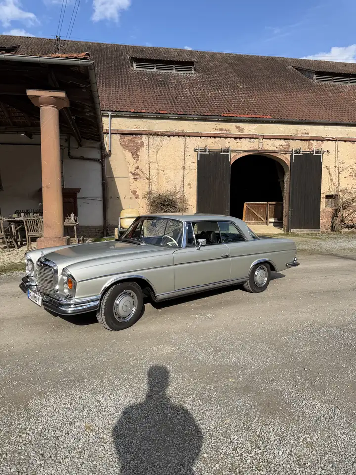 Mercedes-Benz 280, foto 3