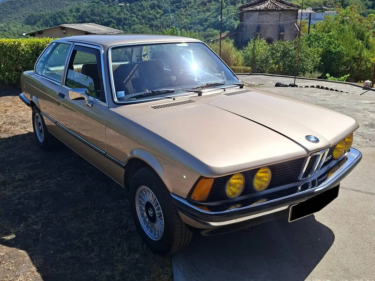 BMW 320i, foto 4