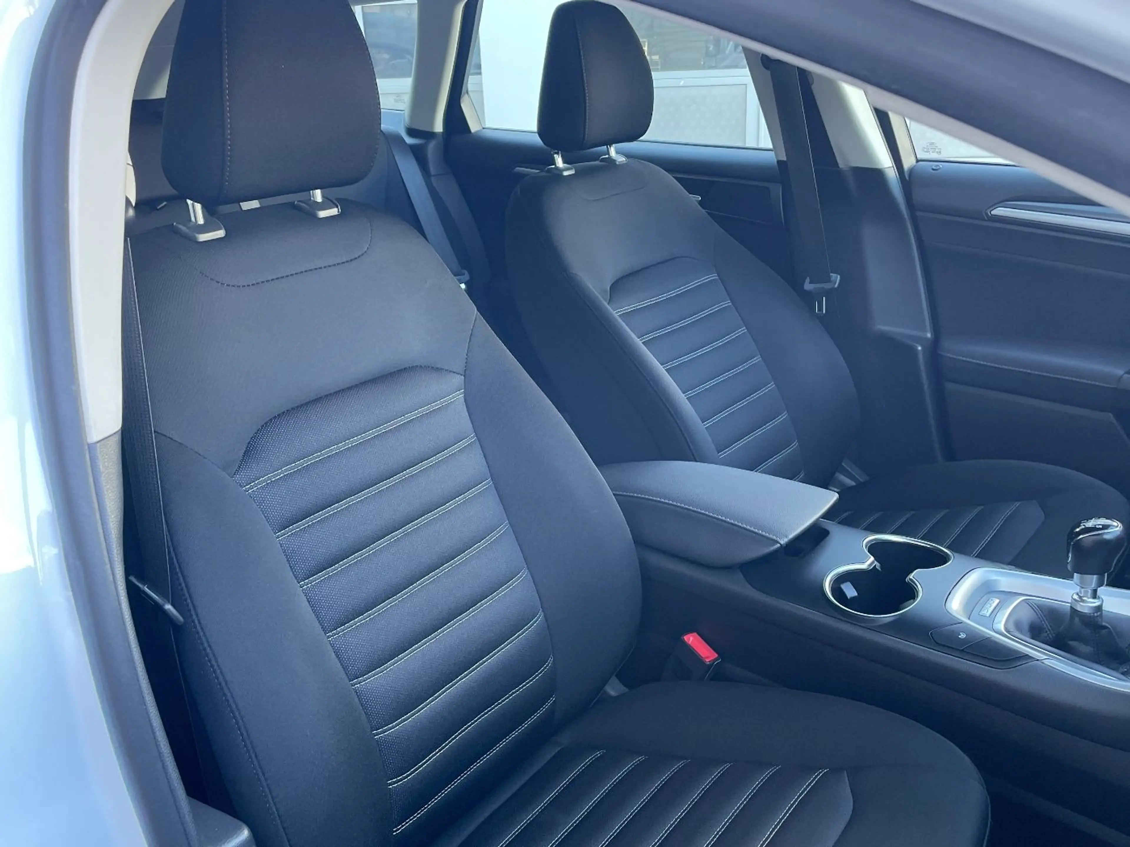Ford Mondeo Turnier Trend AHK abnehmb. Klimaaut. Bluet — photo 13