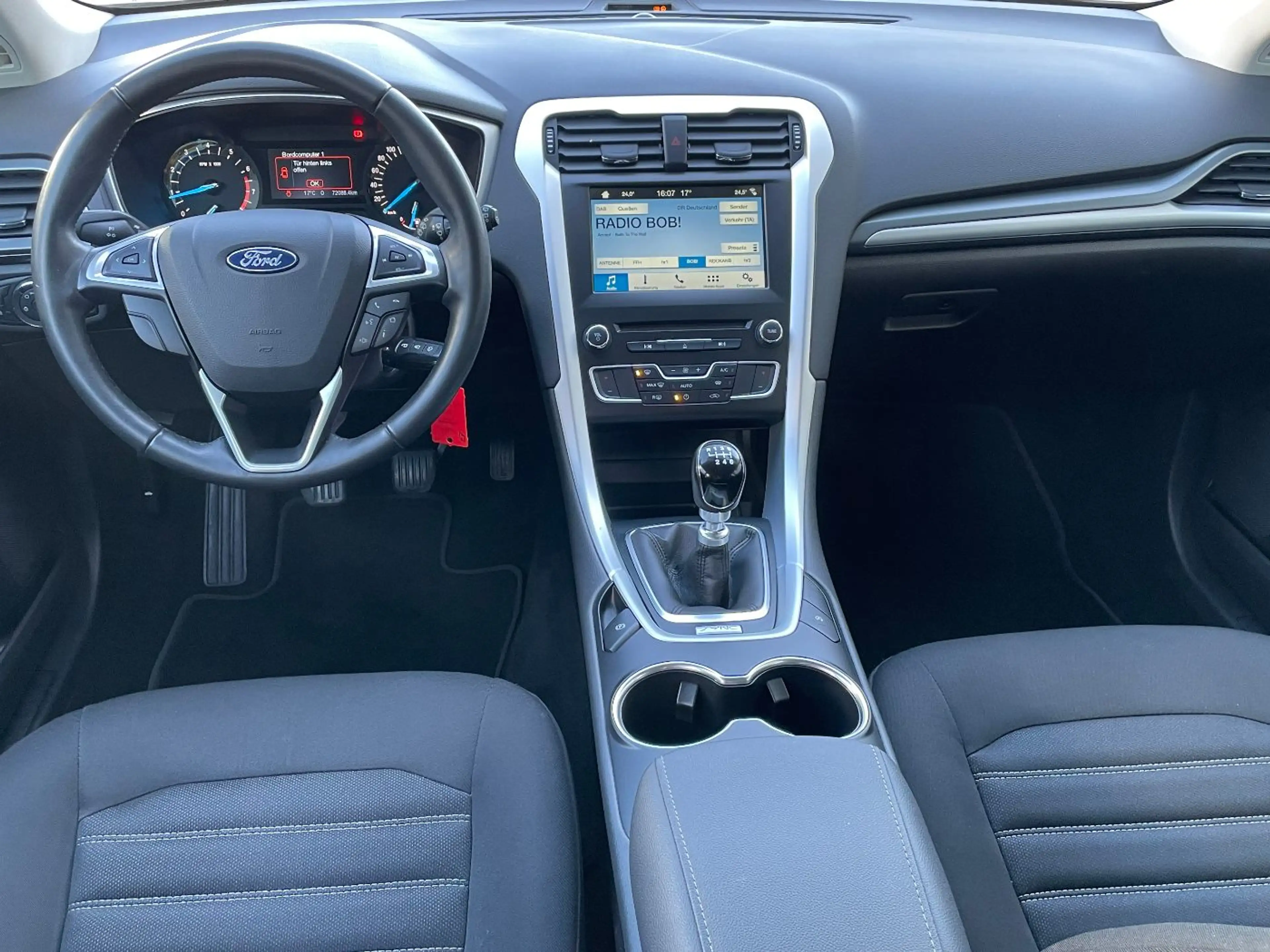 Ford Mondeo Turnier Trend AHK abnehmb. Klimaaut. Bluet — photo 11
