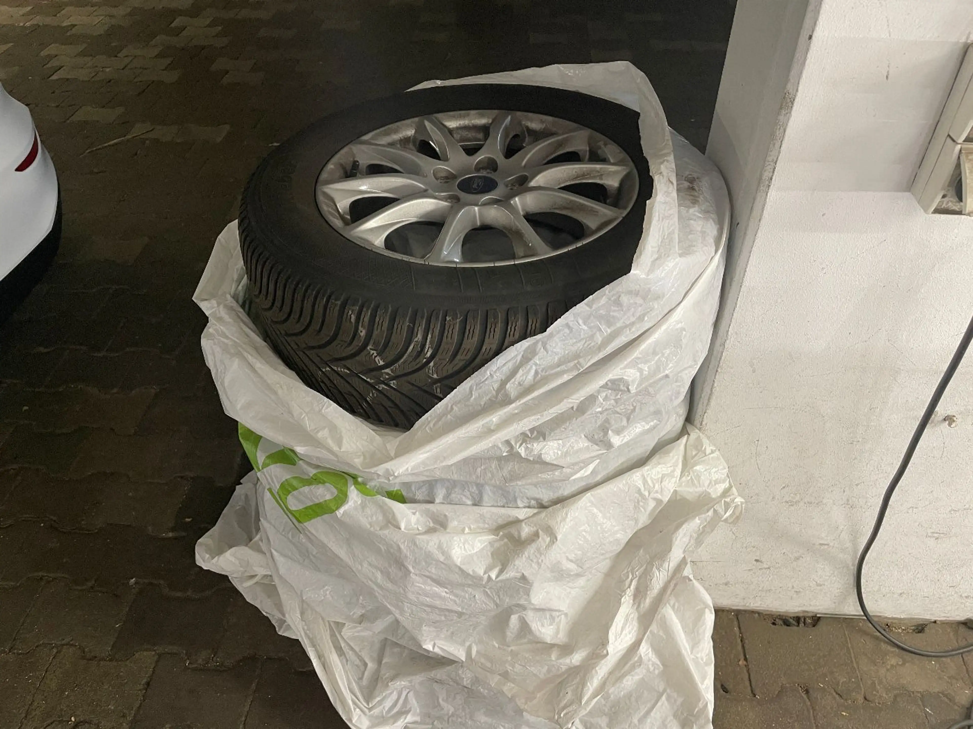 Ford Mondeo Turnier Trend AHK abnehmb. Klimaaut. Bluet — photo 6