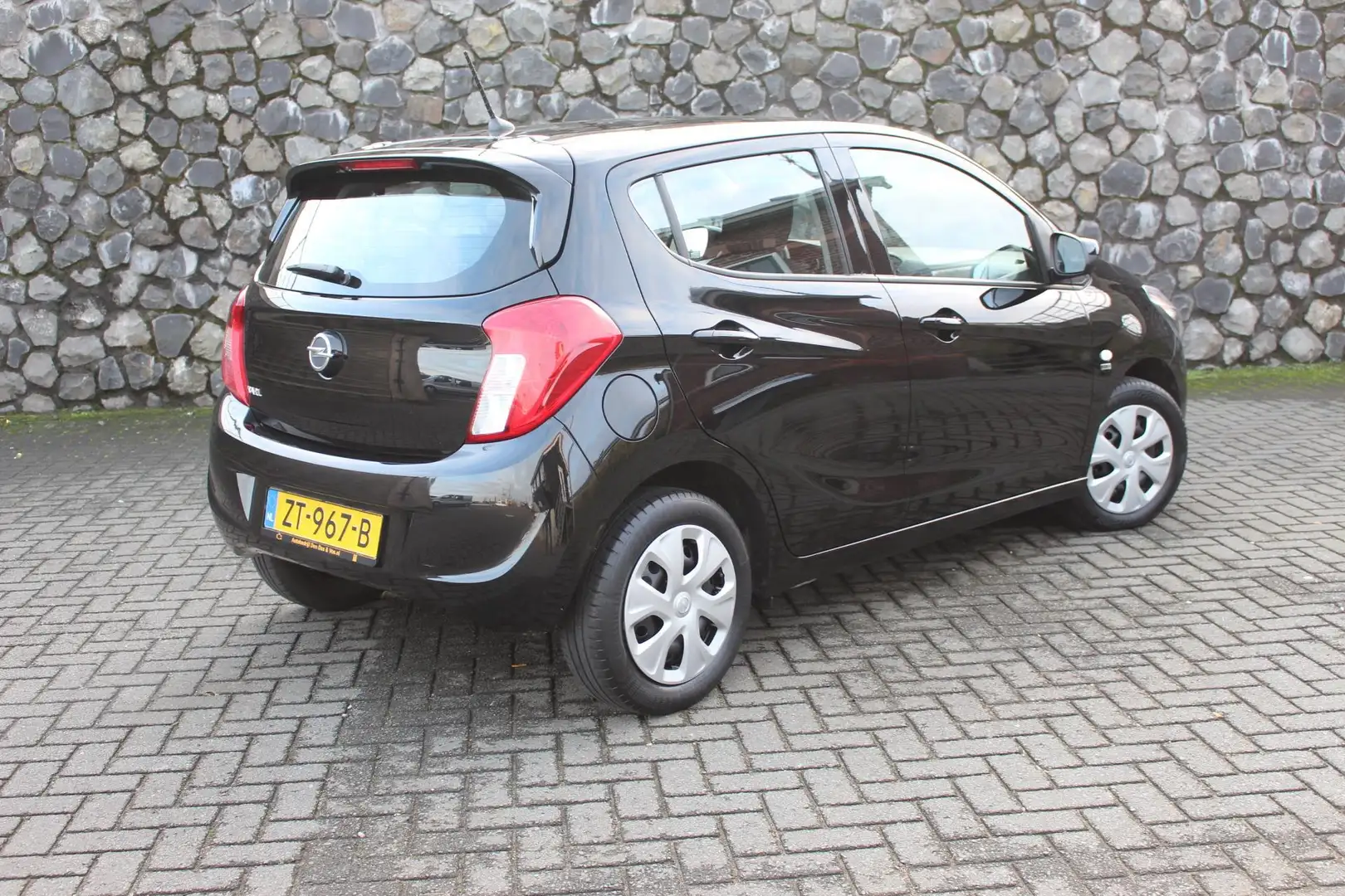 Opel Karl 1.0 ecoFLEX 120 Jaar Edition Zwart - 2