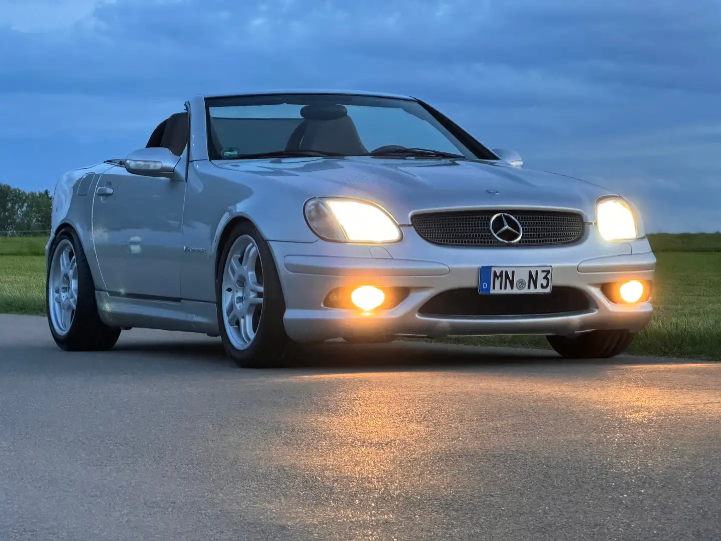 Mercedes-Benz SLK 32 AMG Stříbrná - 1