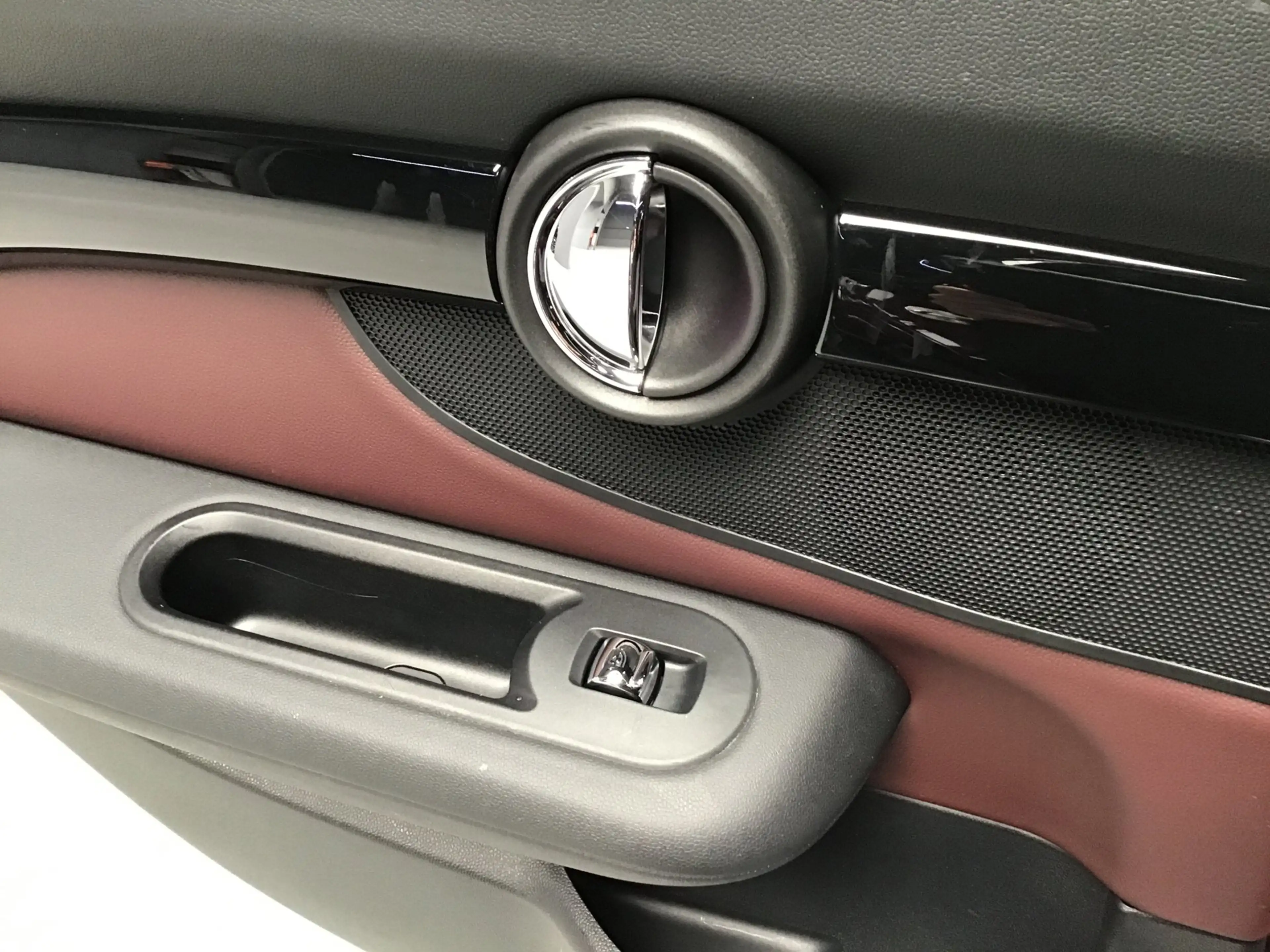 MINI Cooper Clubman 1.5 Chili Serious Business I New Apk + Banden + Be — photo 29