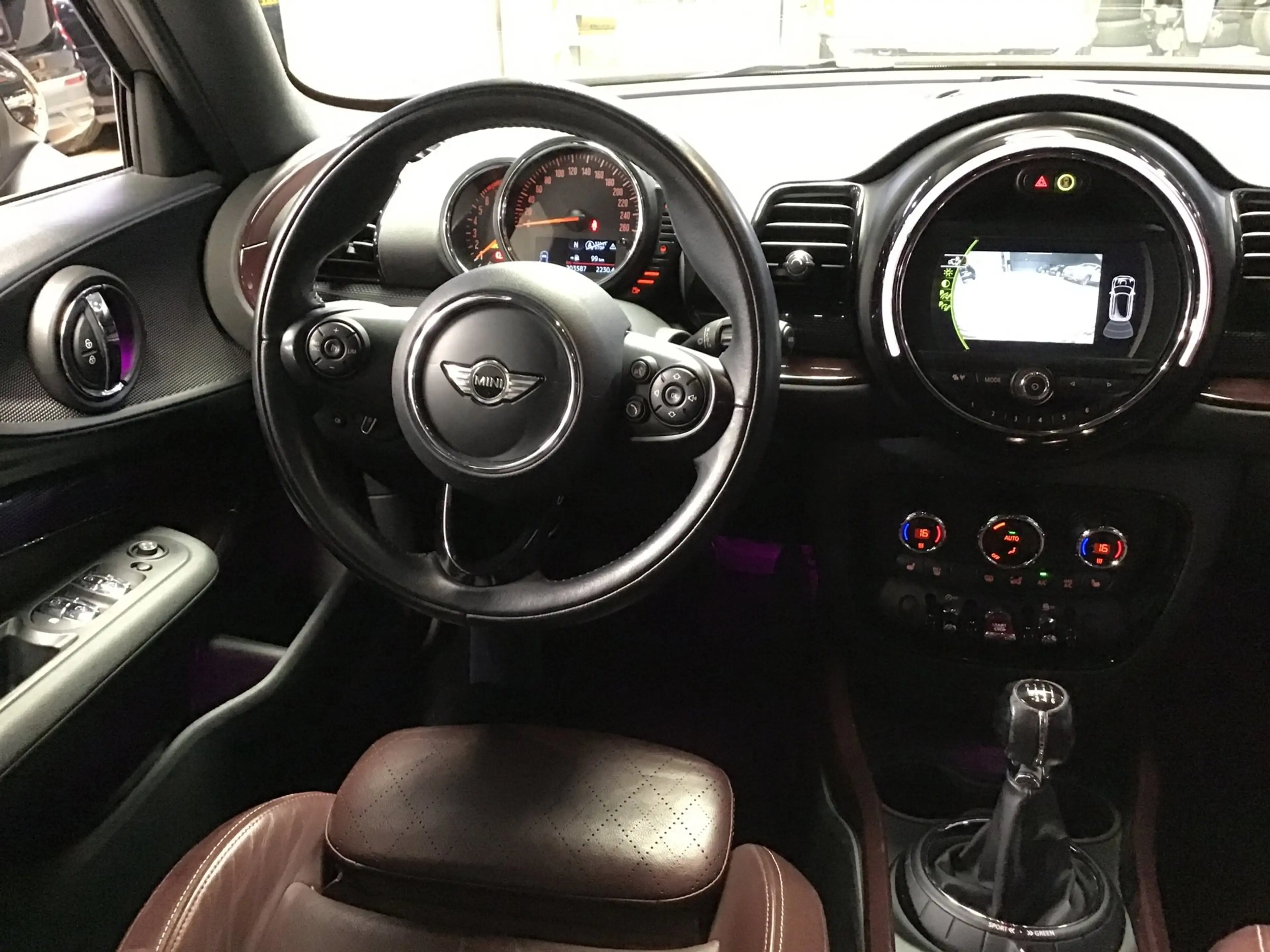MINI Cooper Clubman 1.5 Chili Serious Business I New Apk + Banden + Be — photo 32