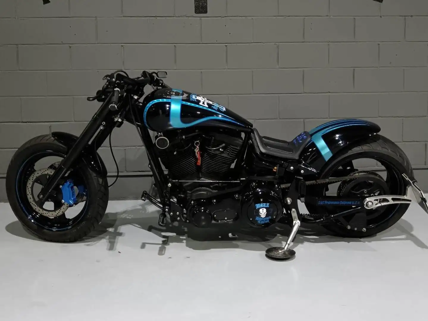 Harley-Davidson V-Rod CUSTOM SCS MOTOR 113 CI Azul - 2