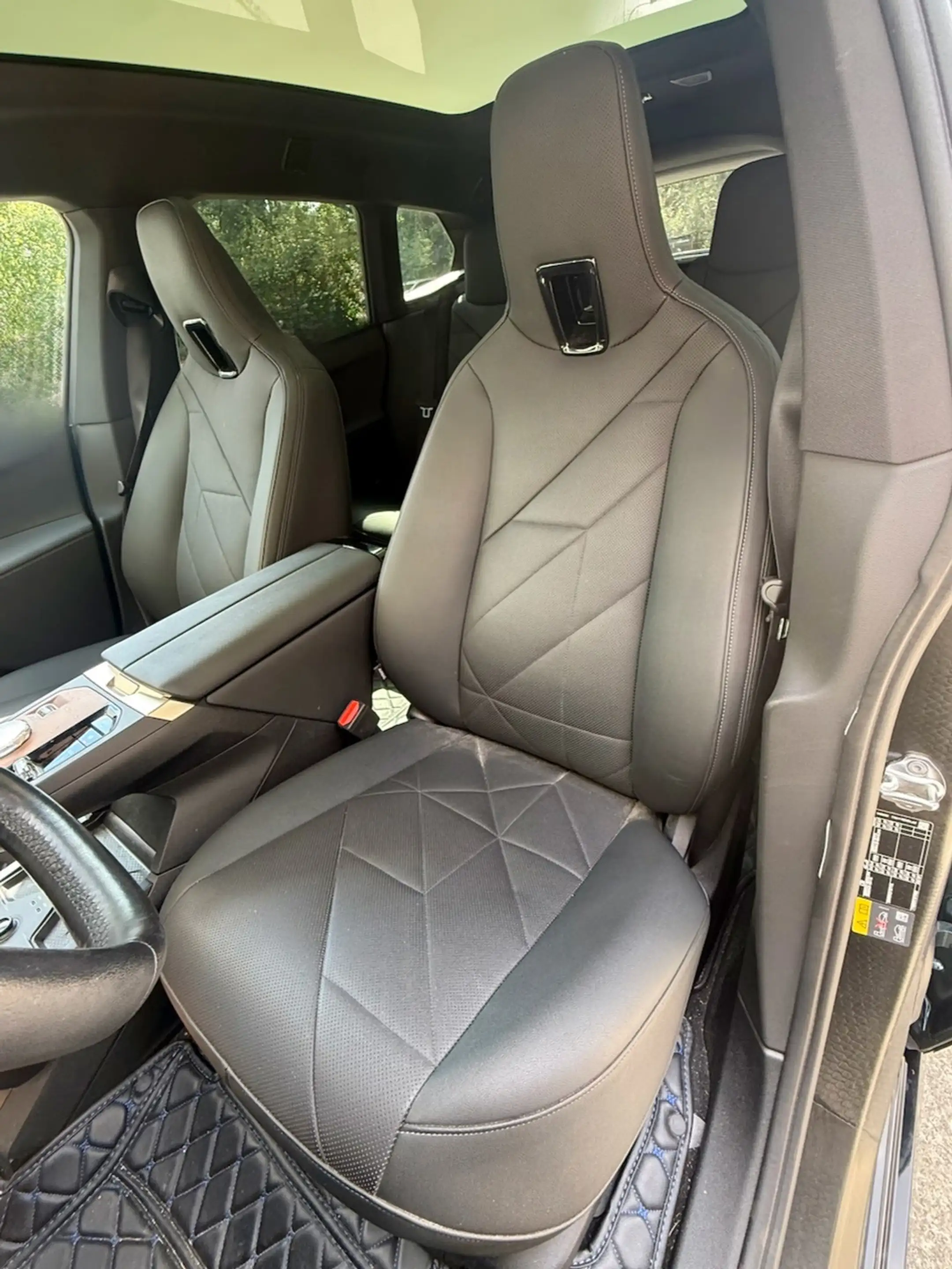 BMW iX XDrive50 High Executive 112 kWh|Bower & Wilkins — photo 8